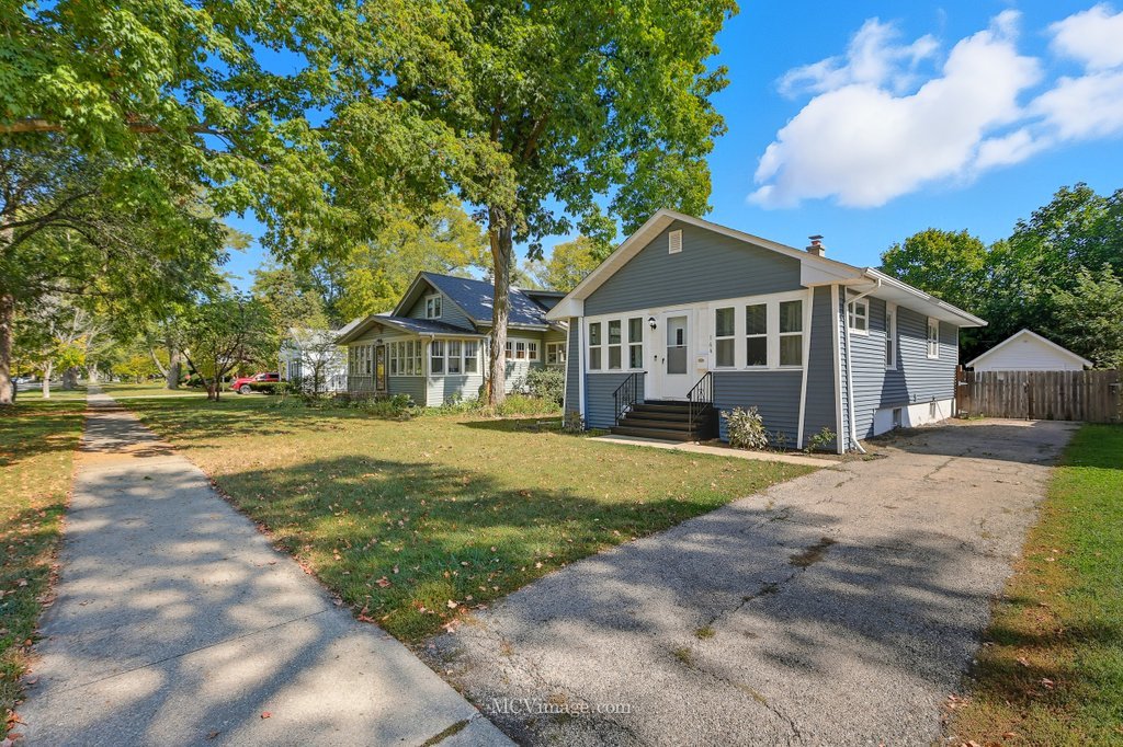164 S Calumet Avenue, Aurora, IL 60506