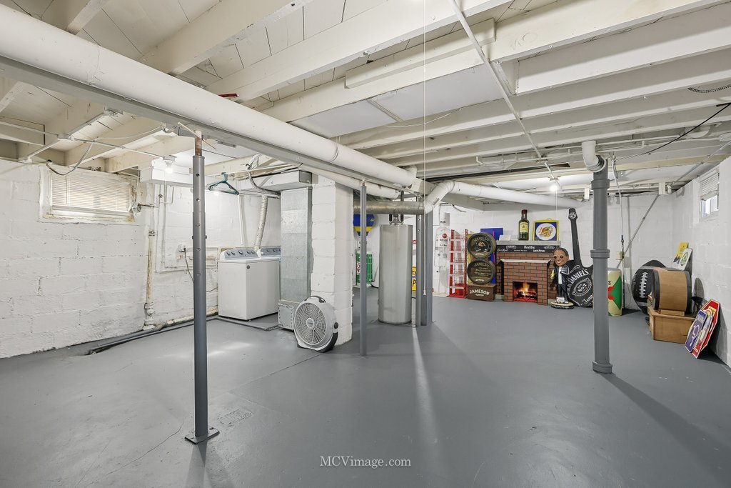 164 S Calumet Avenue, Aurora, IL 60506