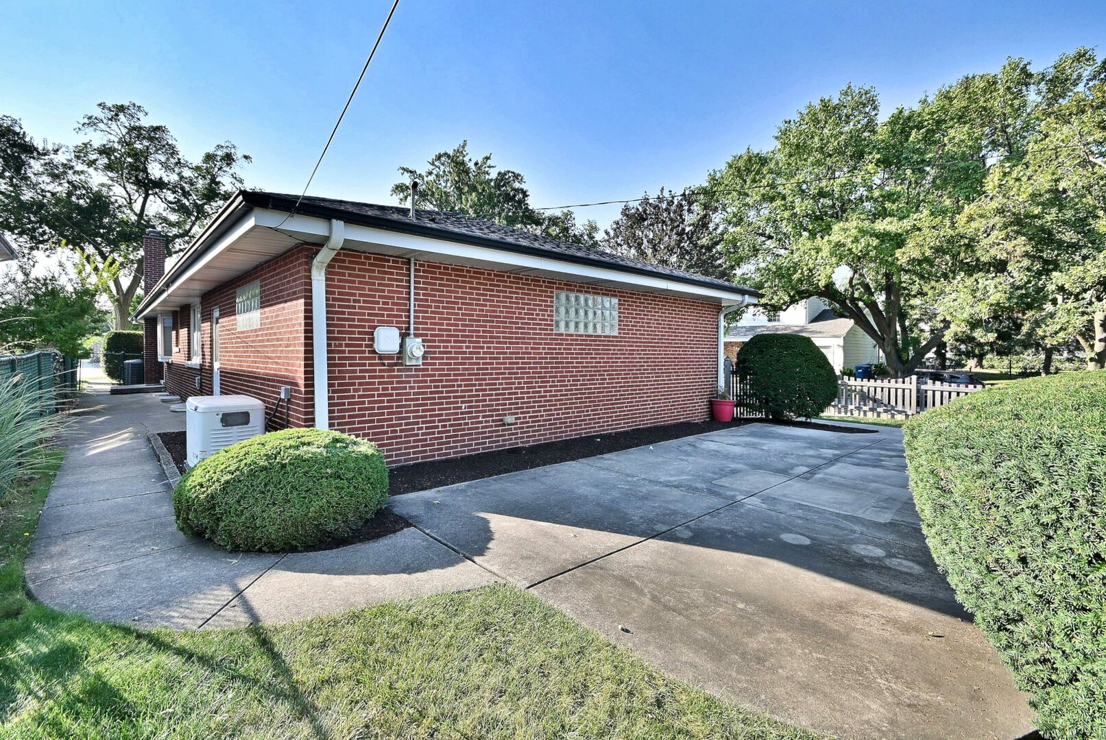 236 W Adams Street, Elmhurst, IL 60126