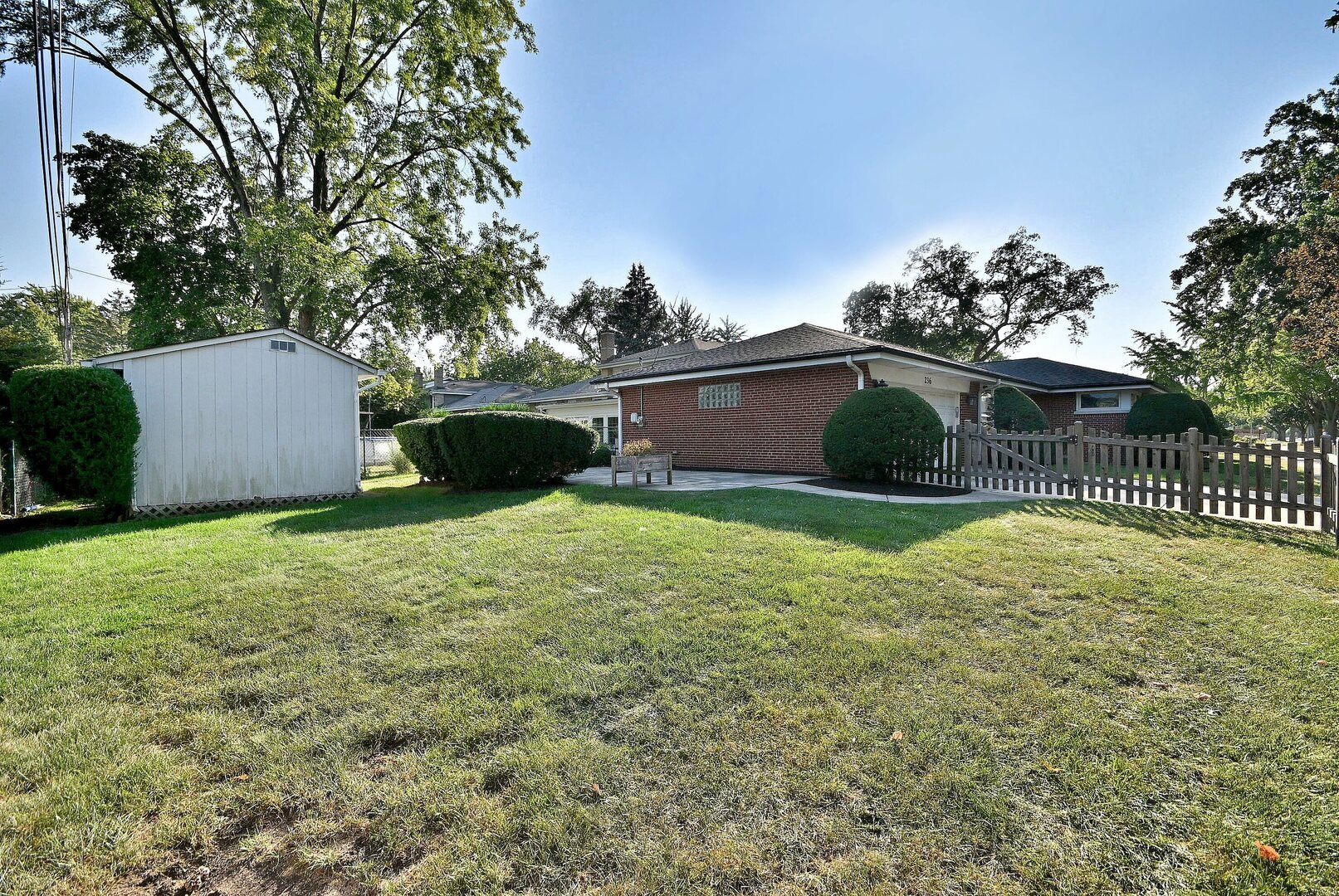 236 W Adams Street, Elmhurst, IL 60126