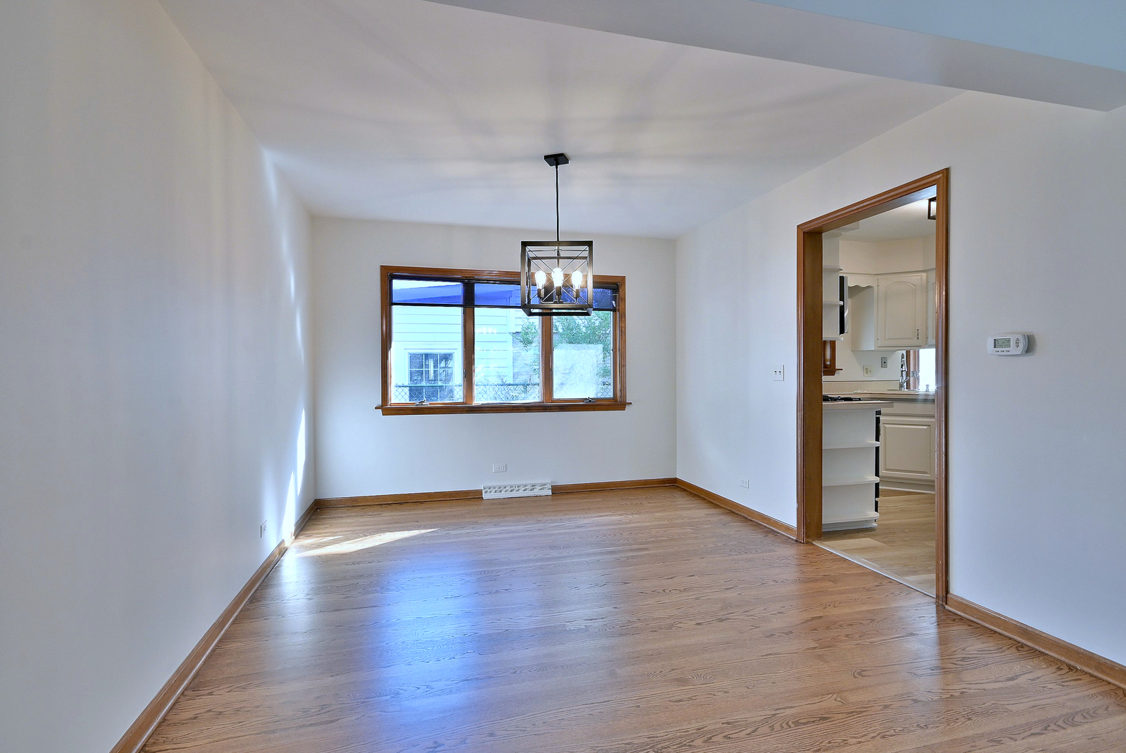 236 W Adams Street, Elmhurst, IL 60126