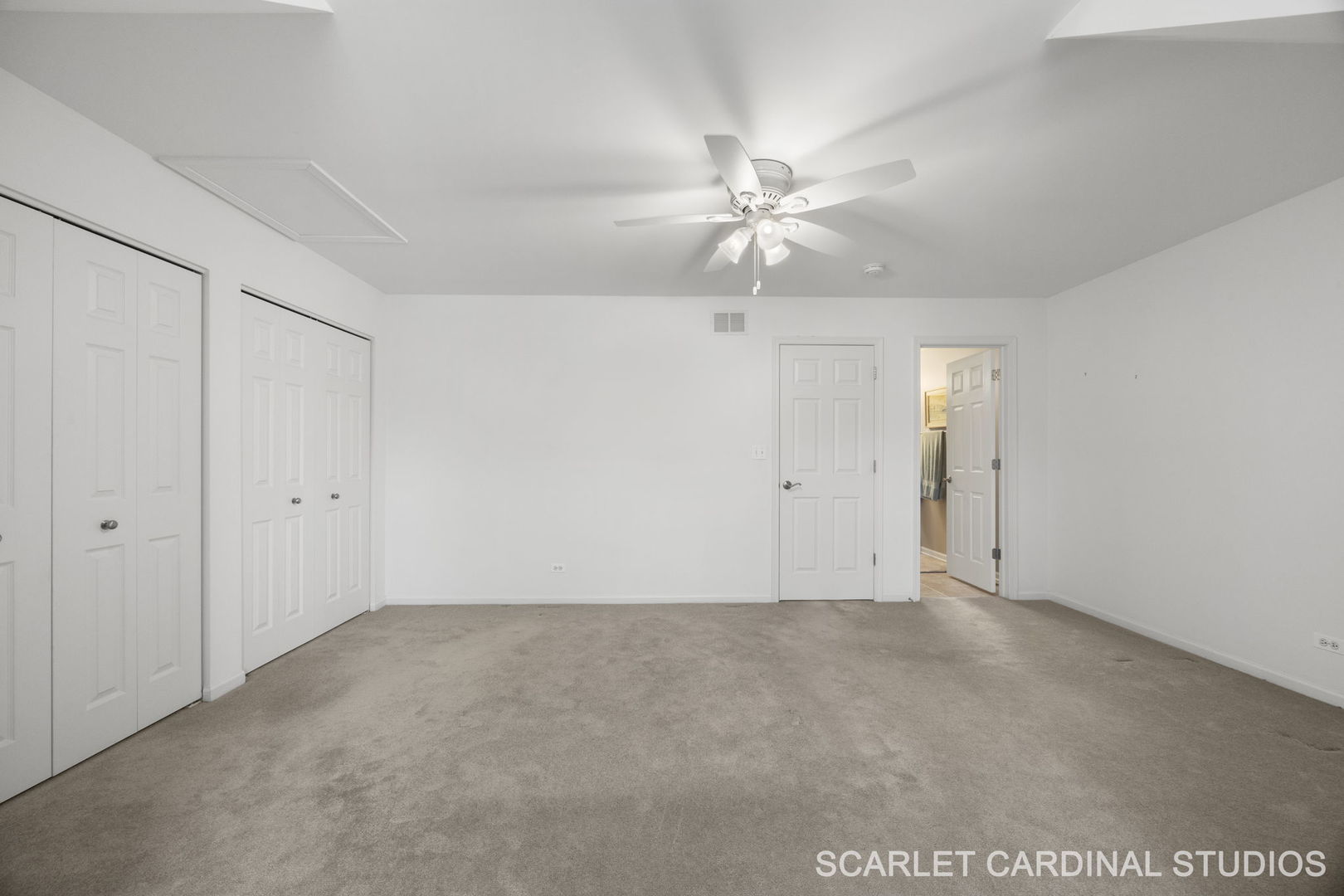 869 Cambridge Drive, Batavia, IL 60510