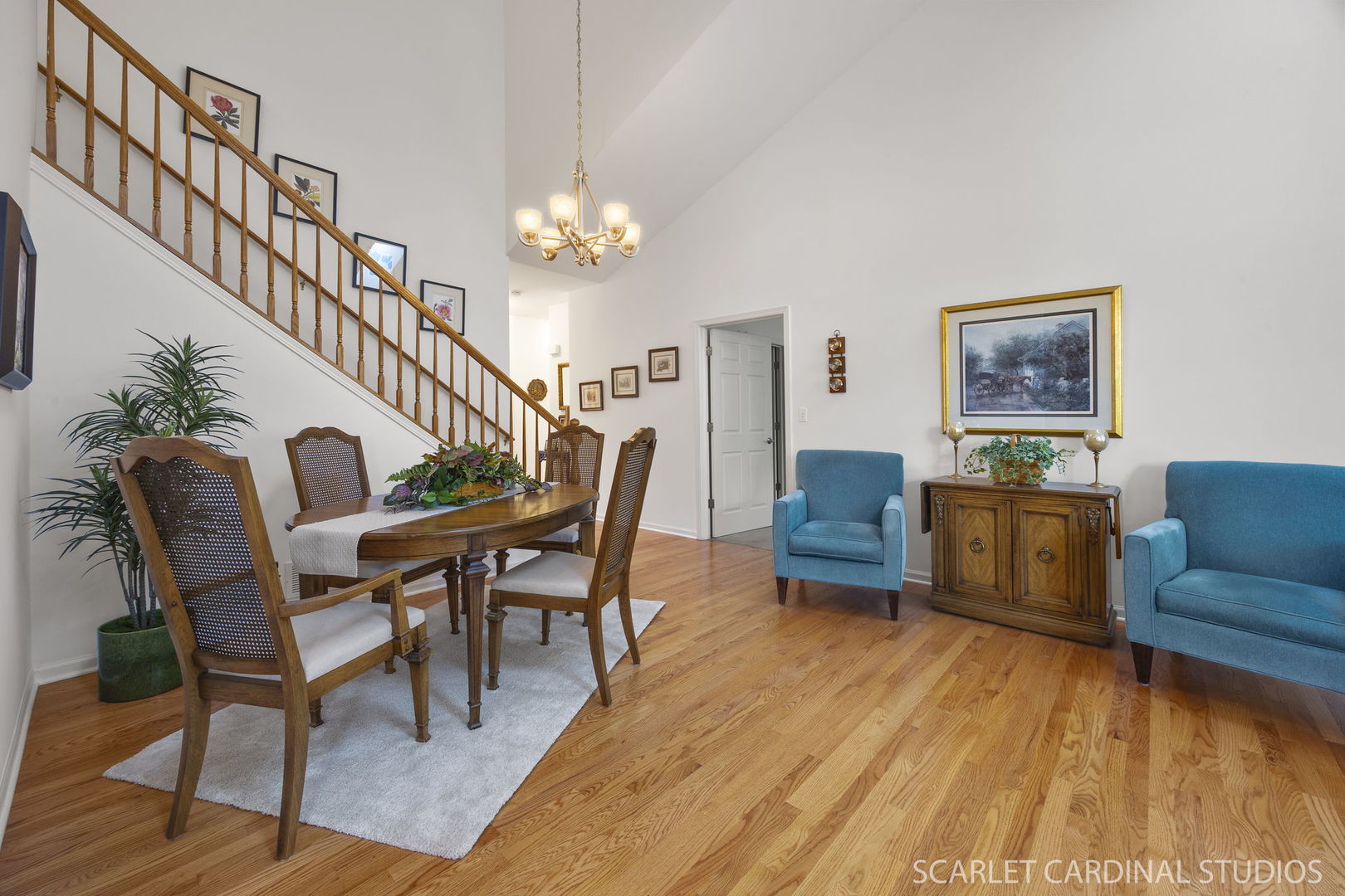 869 Cambridge Drive, Batavia, IL 60510