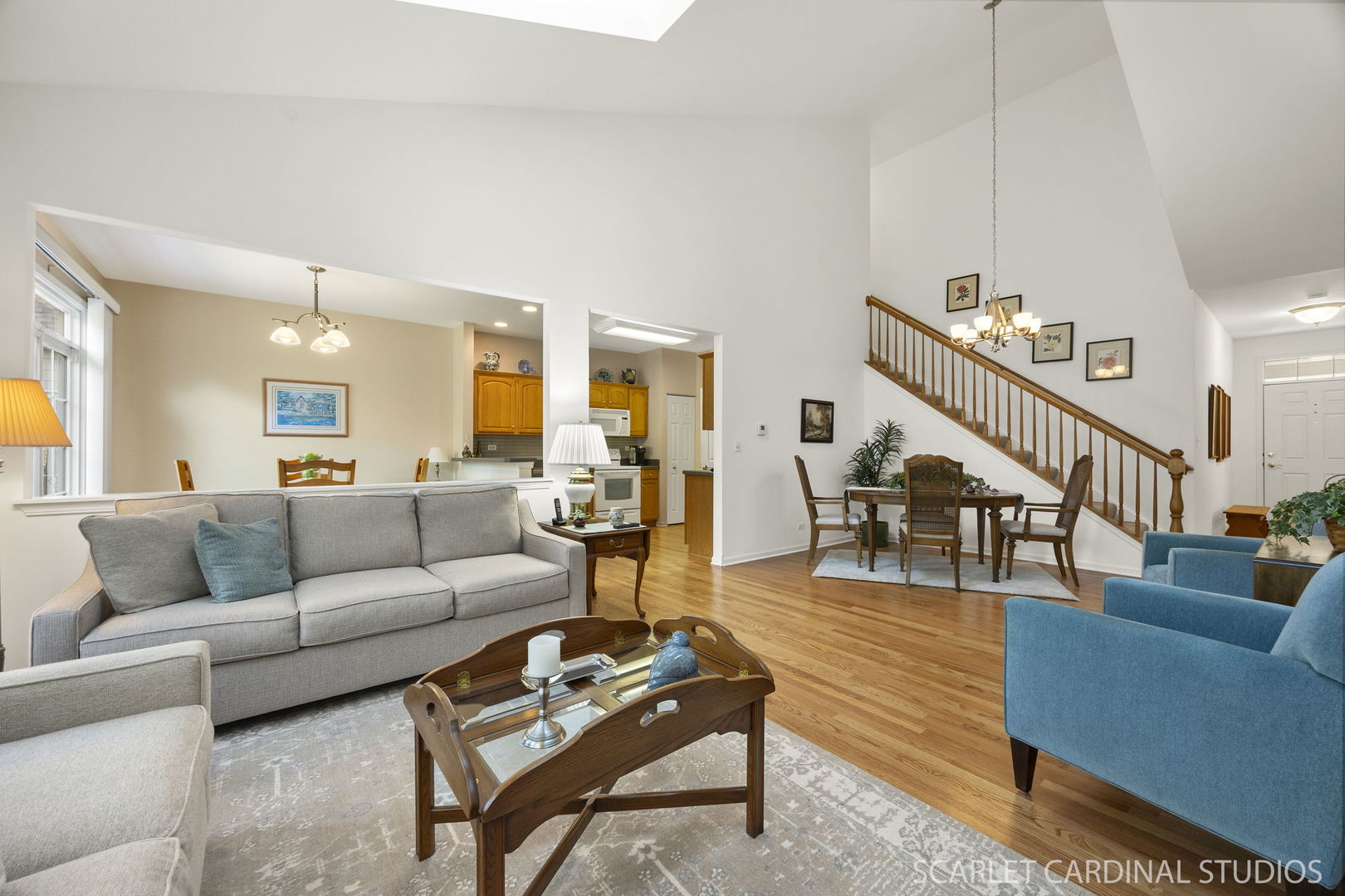 869 Cambridge Drive, Batavia, IL 60510