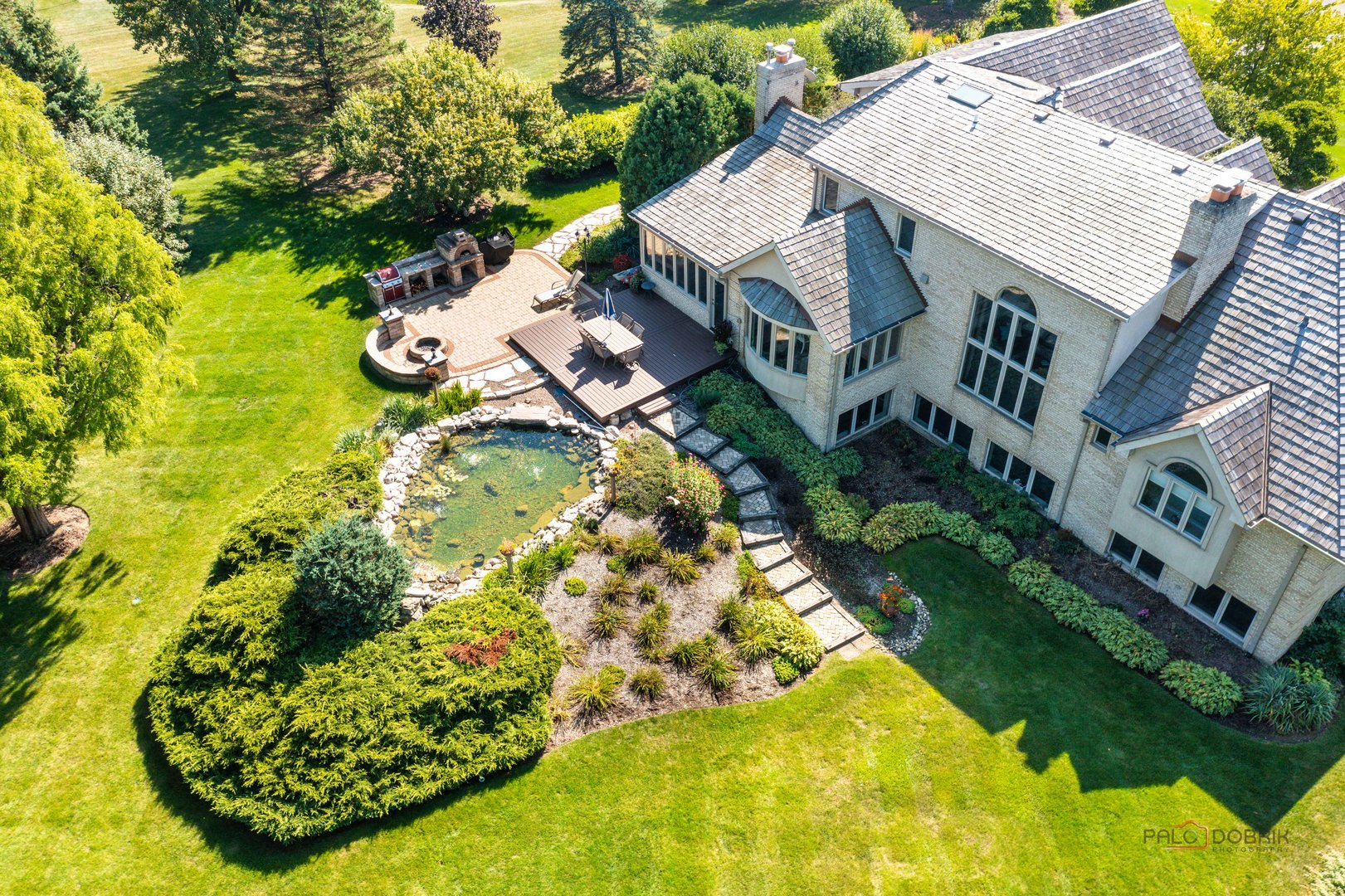 21560 W Hampshire Place, Mundelein, IL 60060