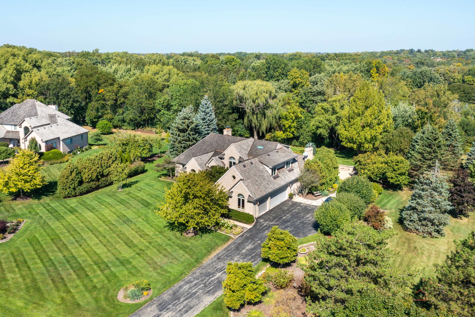 21560 W Hampshire Place, Mundelein, IL 60060