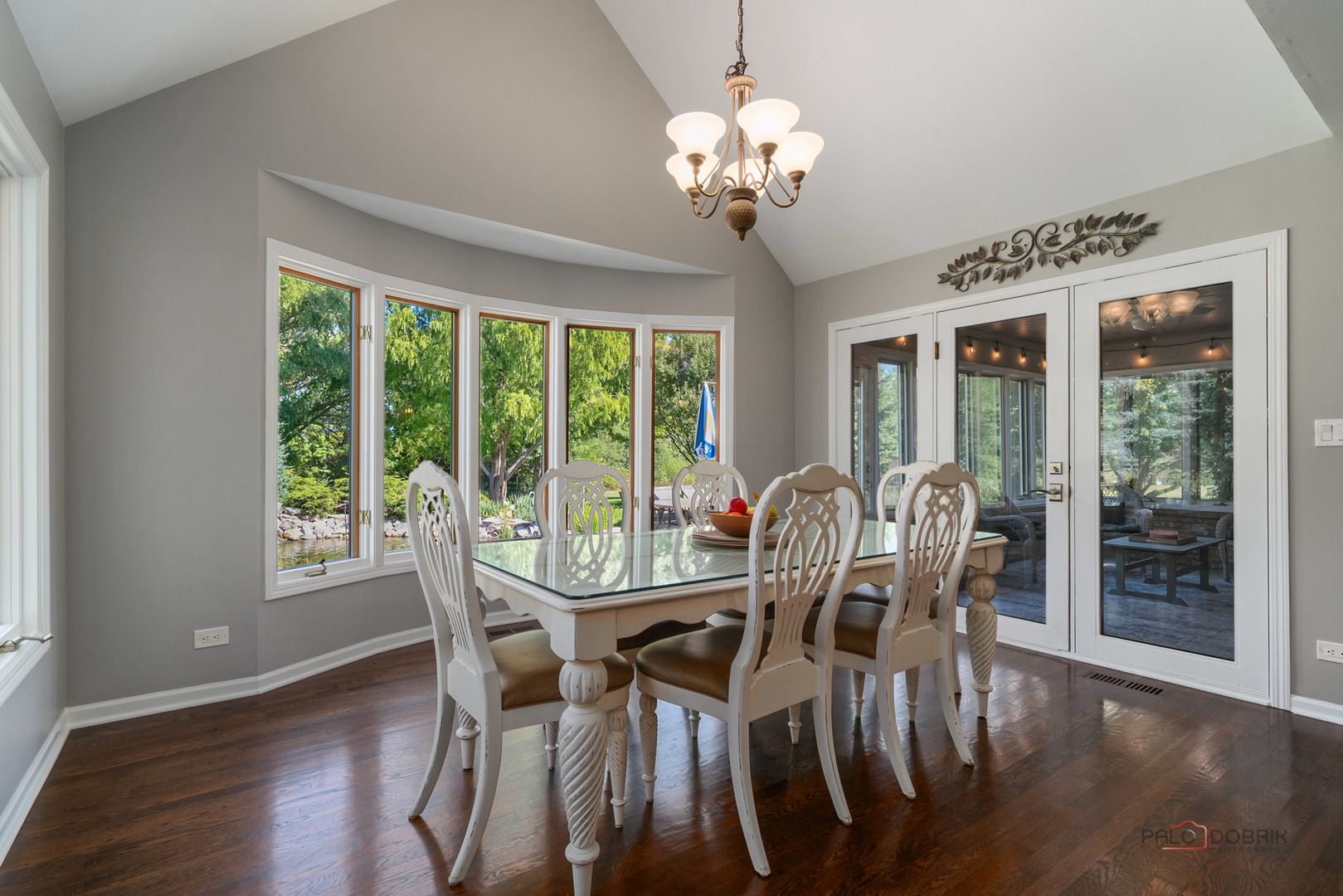 21560 W Hampshire Place, Mundelein, IL 60060