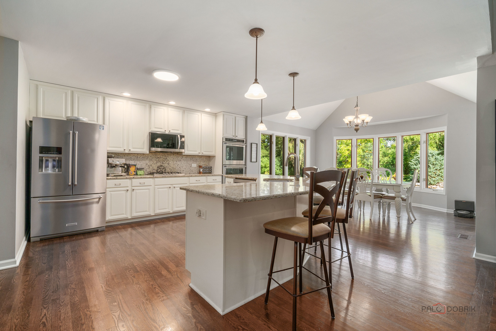 21560 W Hampshire Place, Mundelein, IL 60060