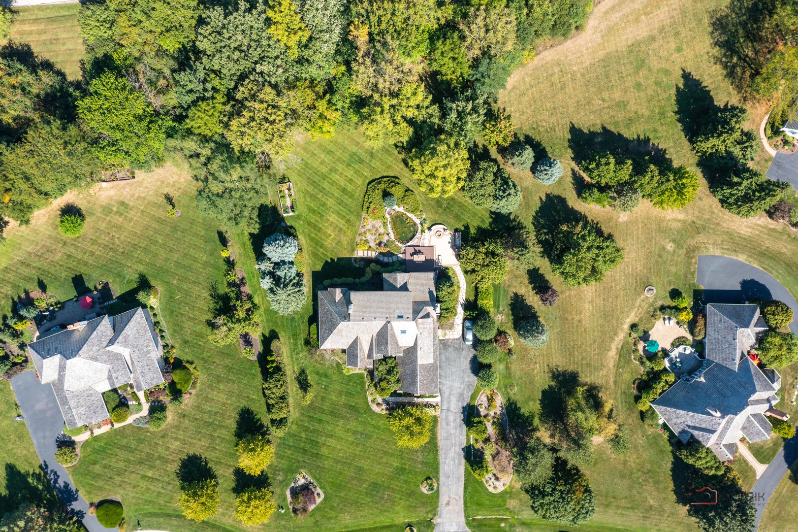 21560 W Hampshire Place, Mundelein, IL 60060