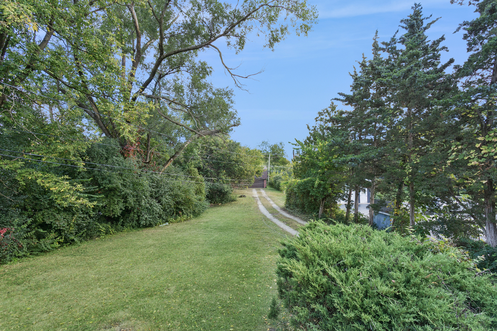 5727 Woodward Avenue, Downers Grove, IL 60516