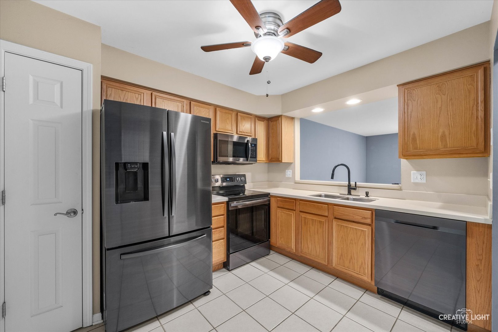 378 Lakeview Circle, Bolingbrook, IL 60440