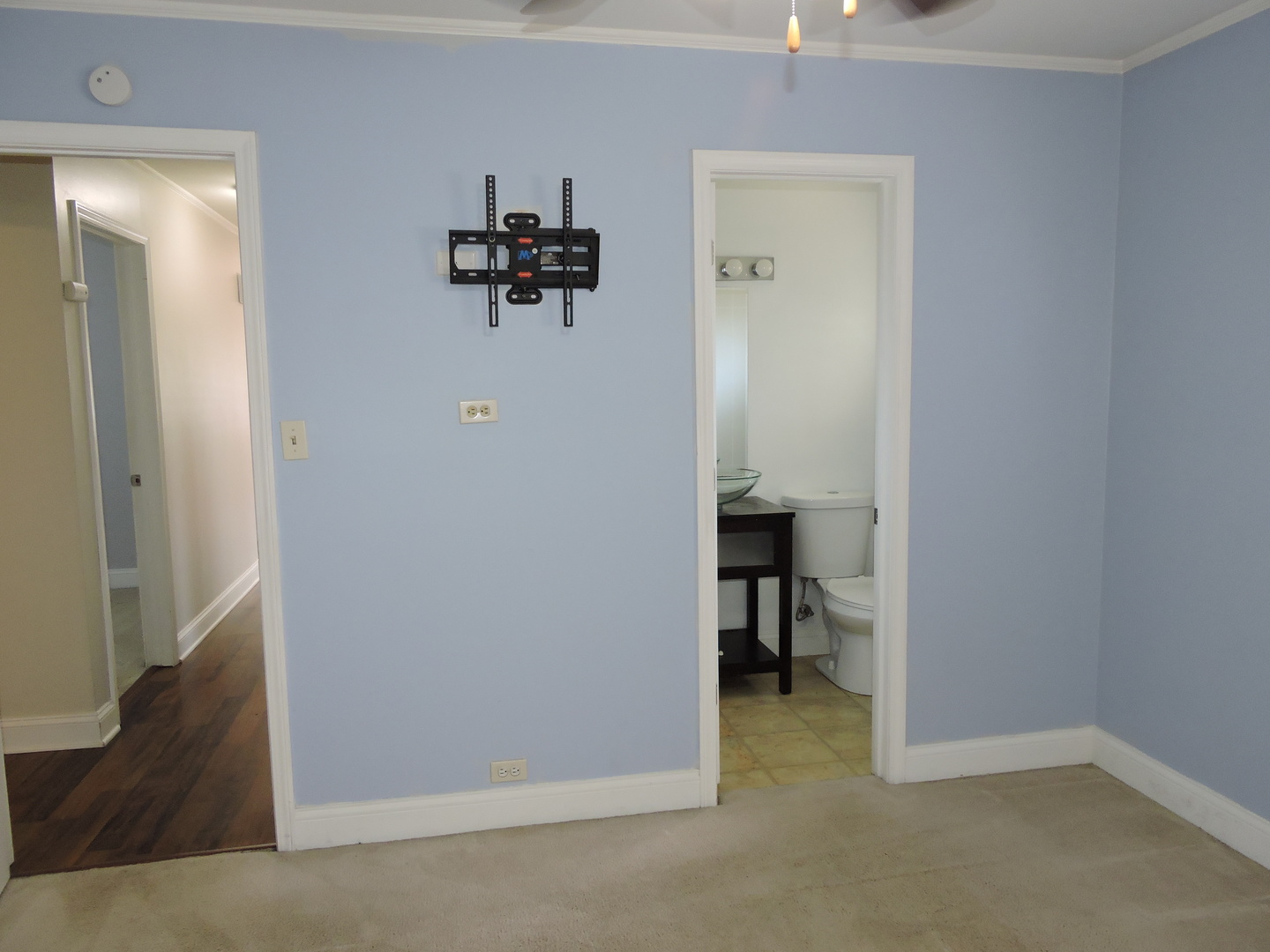 18 E Rocket Circle, Park Forest, IL 60466