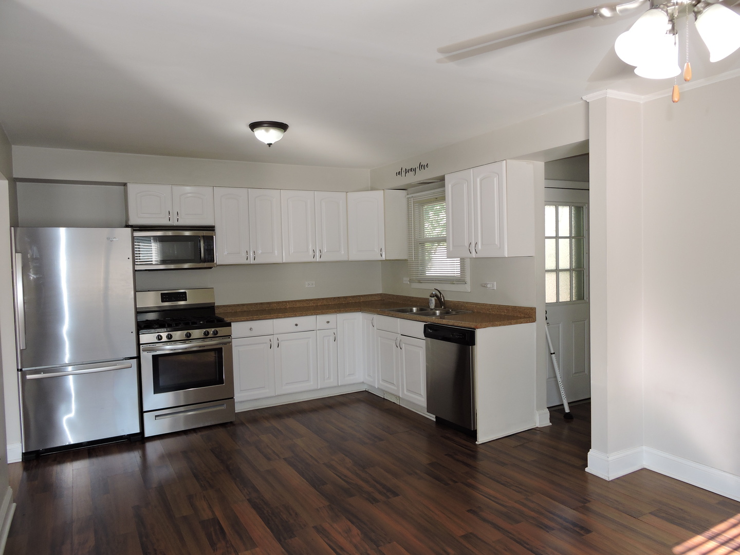 18 E Rocket Circle, Park Forest, IL 60466