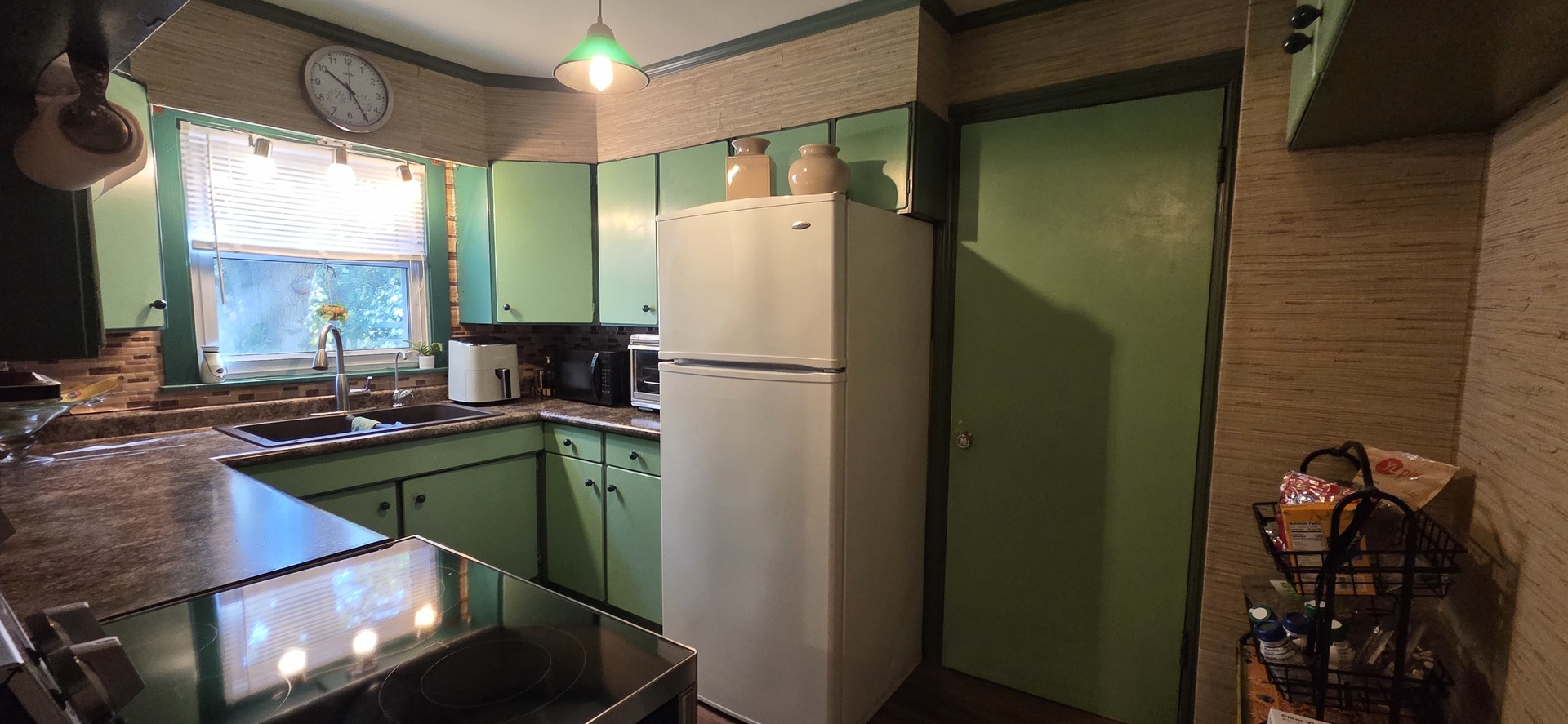 10151 Meadow Lane, Des Plaines, IL 60016