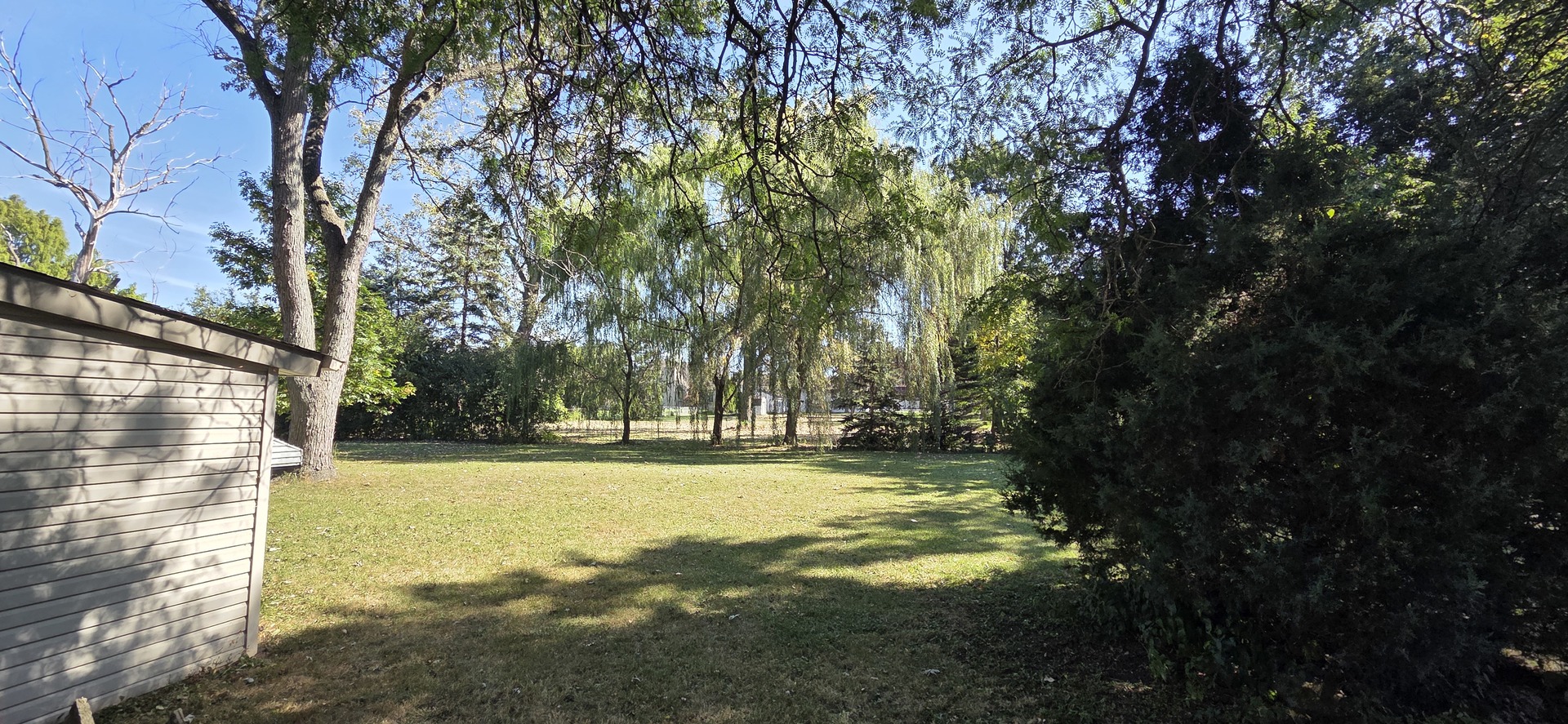 10151 Meadow Lane, Des Plaines, IL 60016