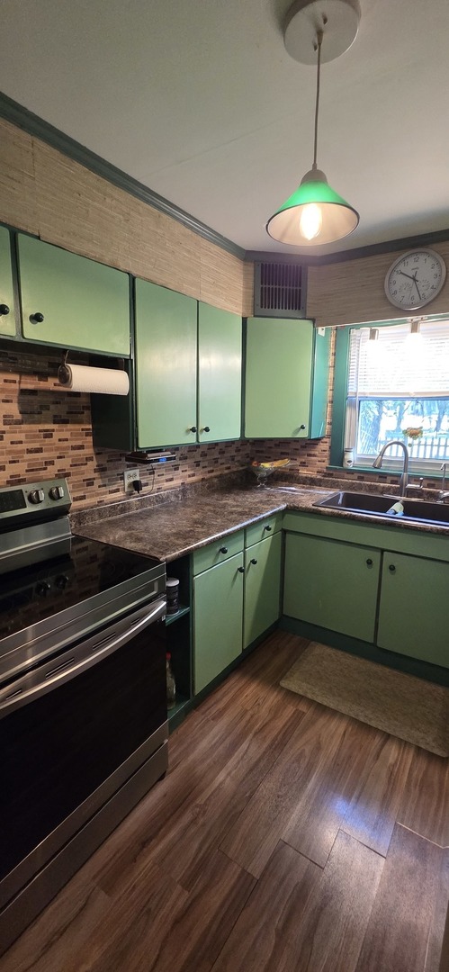 10151 Meadow Lane, Des Plaines, IL 60016