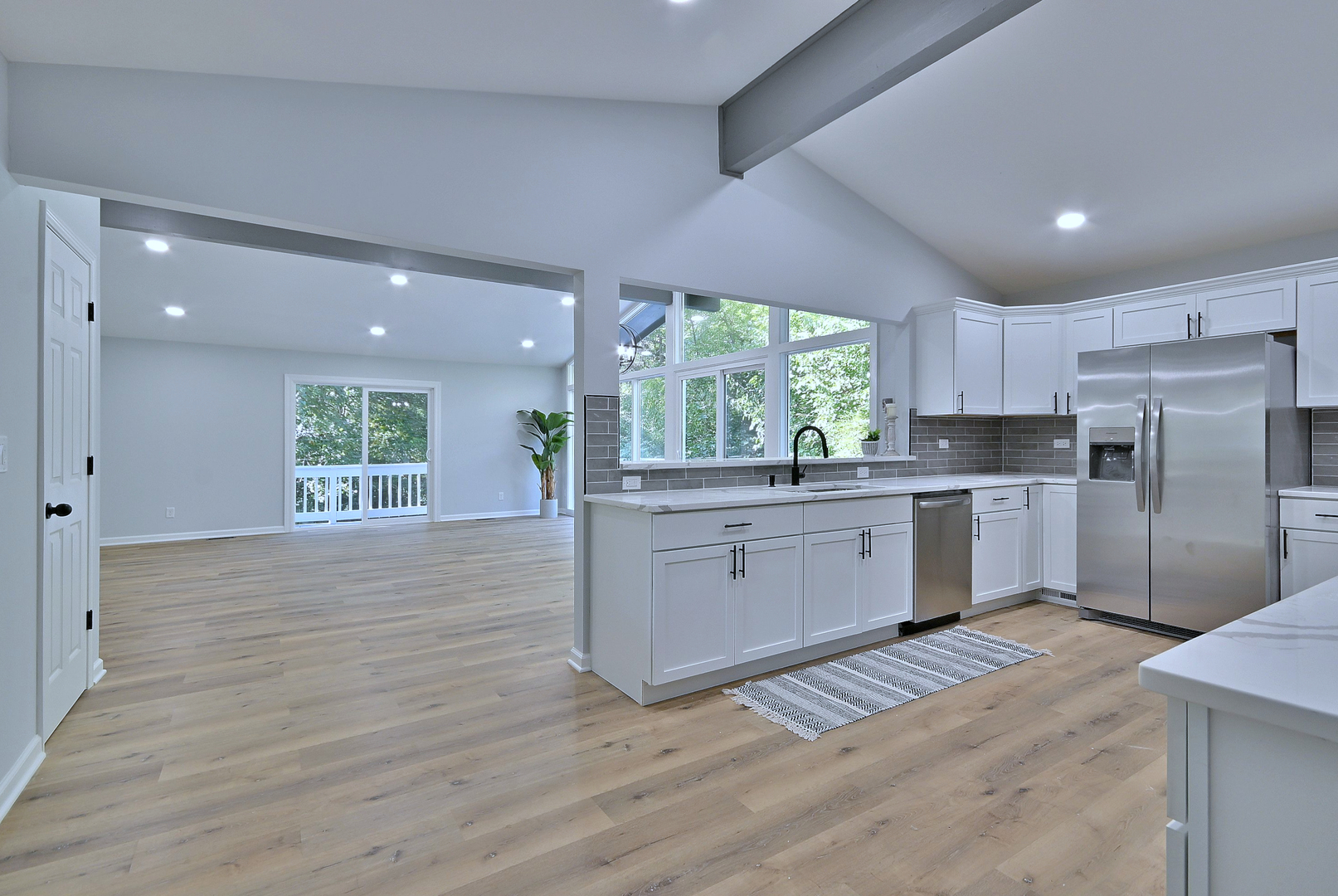 1605 Middletree Road, Joliet, IL 60433