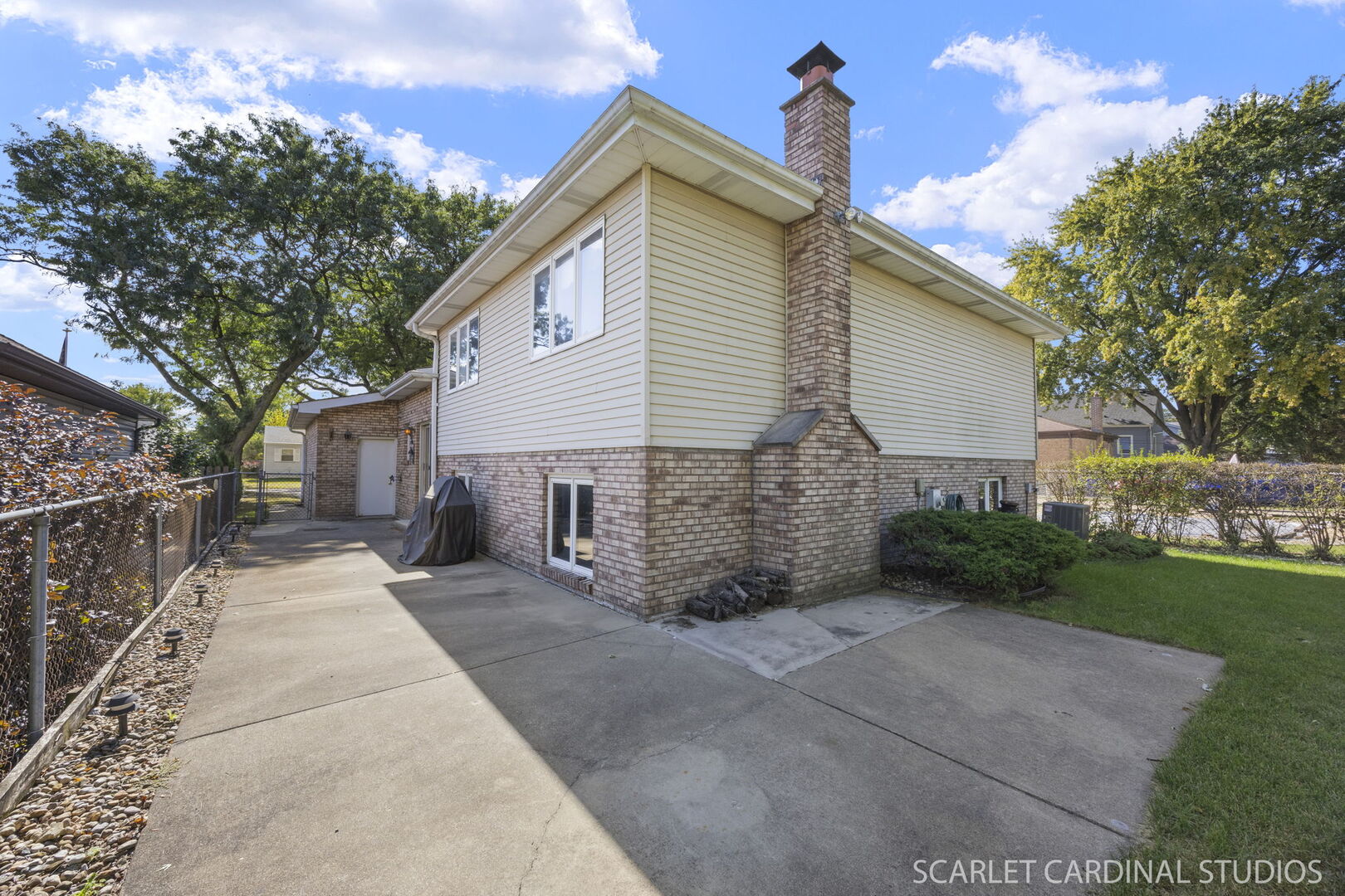 8214 45th Street, Lyons, IL 60534