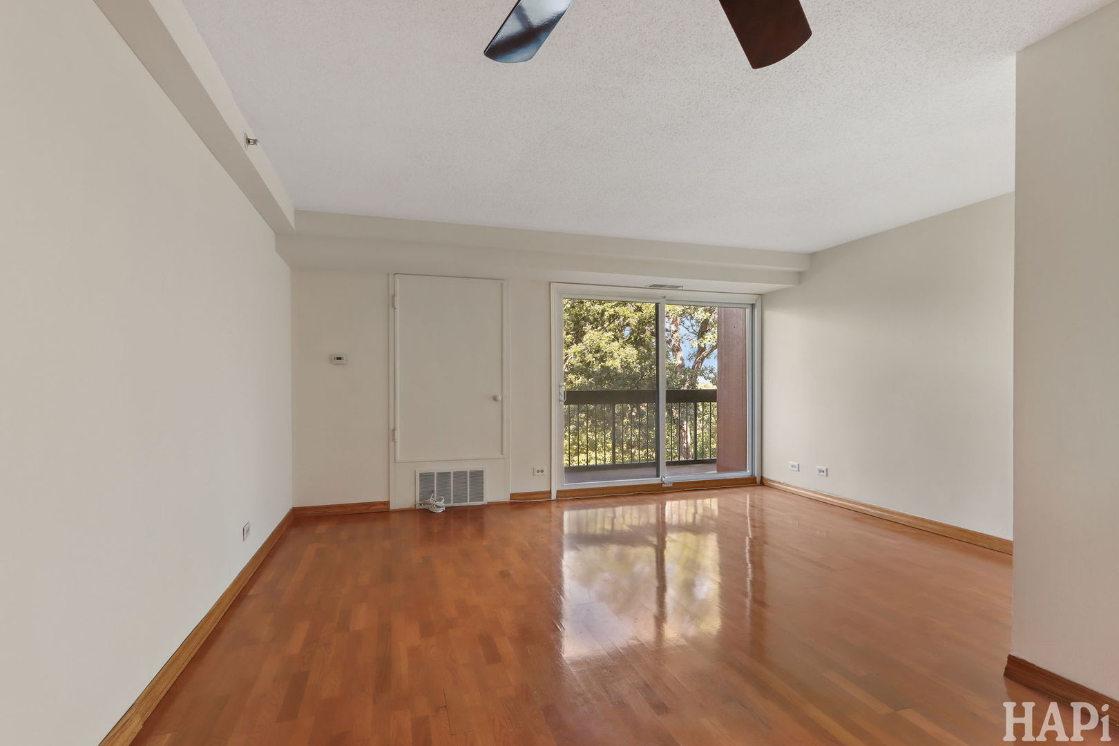 1840 Huntington Boulevard #415, Hoffman Estates, IL 60194