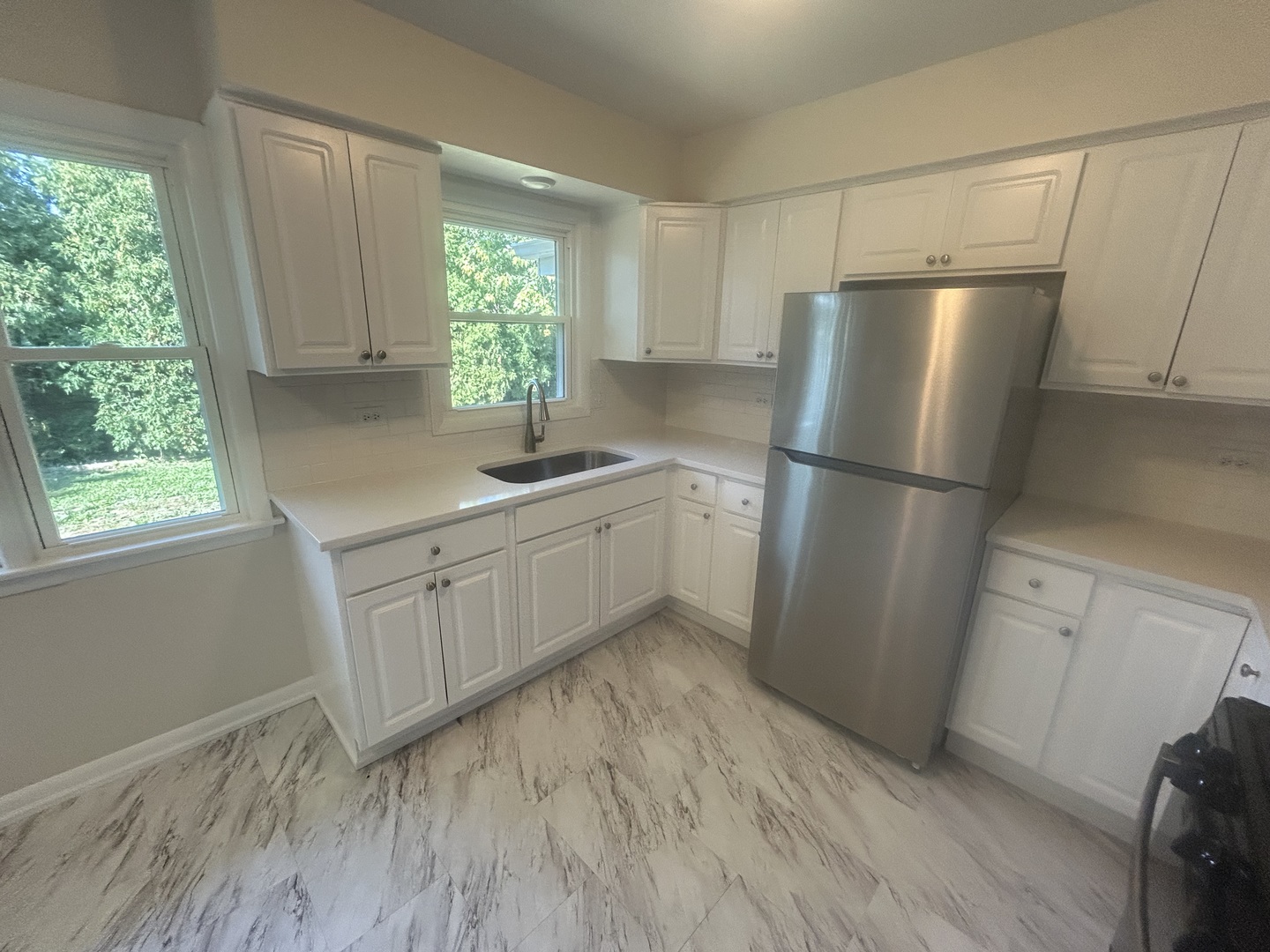 16550 Elm Court, South Holland, IL 60473