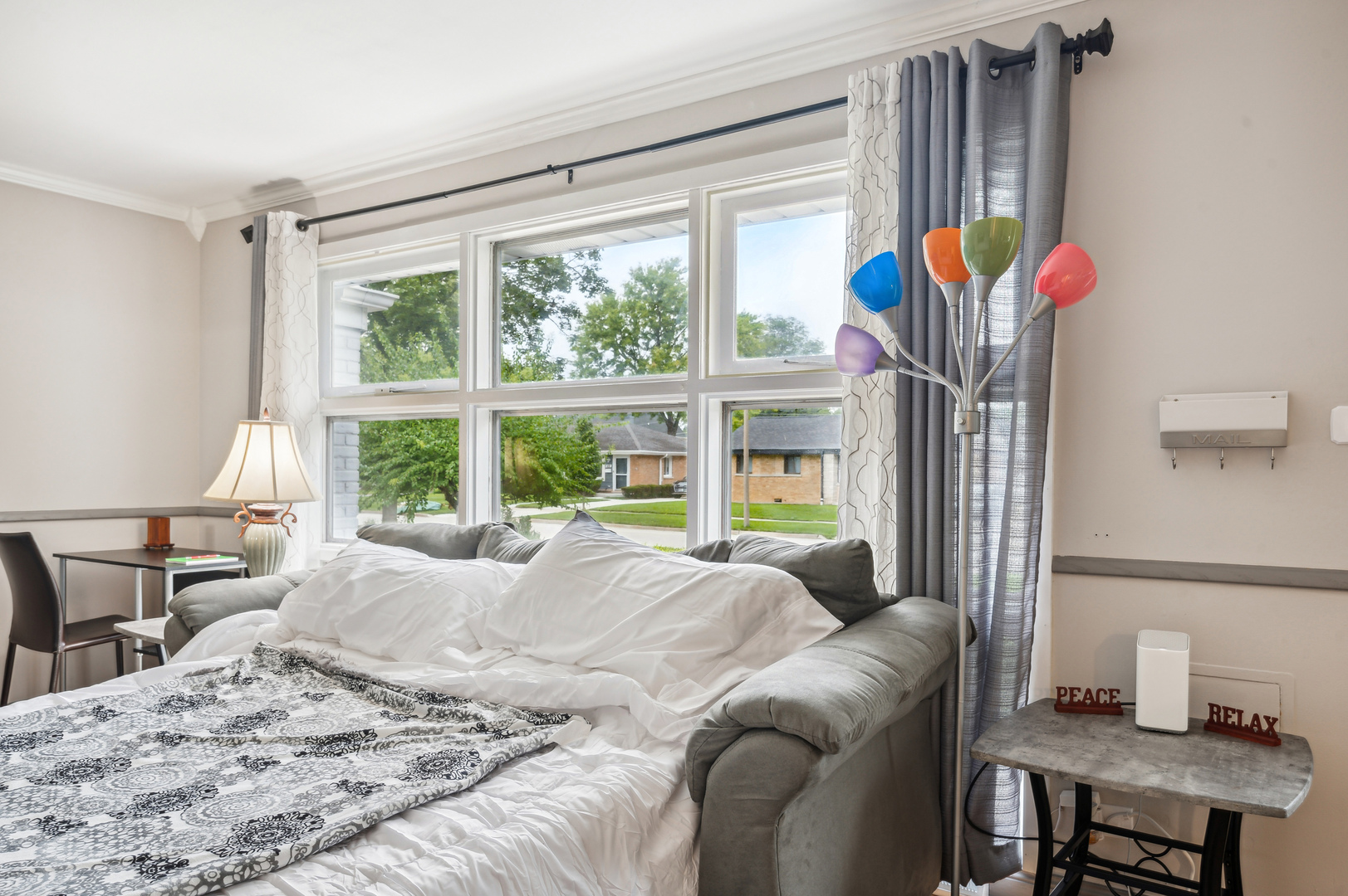 412 N Ridgeland Avenue, Elmhurst, IL 60126