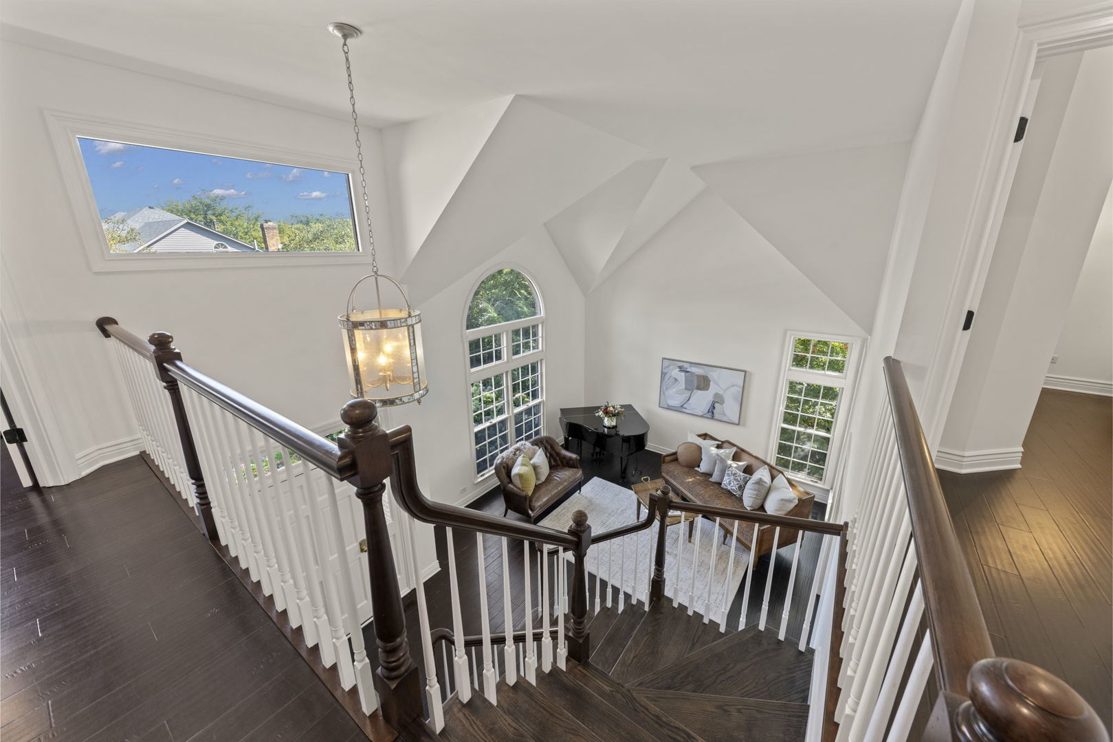 6524 Greene Road, Woodridge, IL 60517