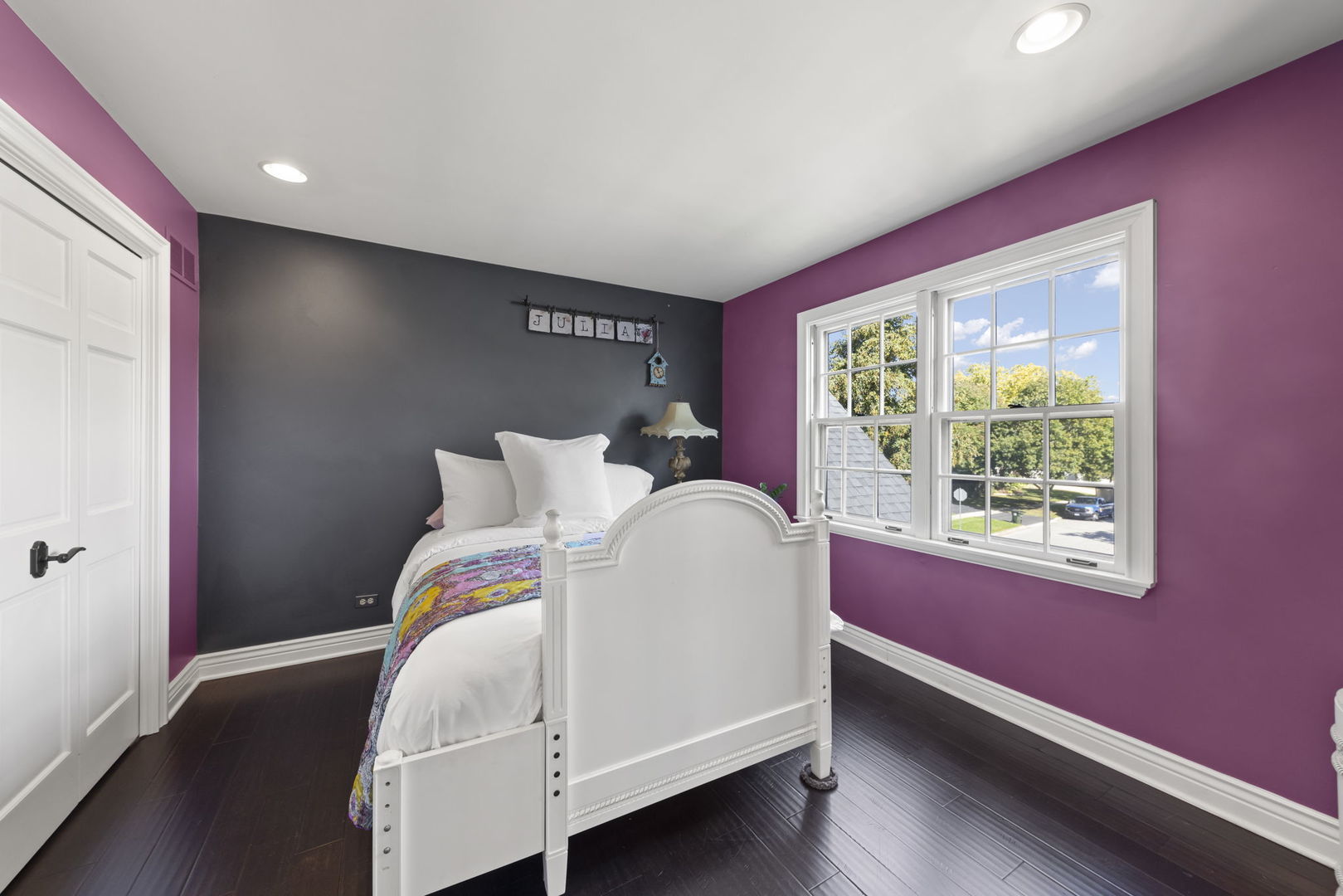 6524 Greene Road, Woodridge, IL 60517