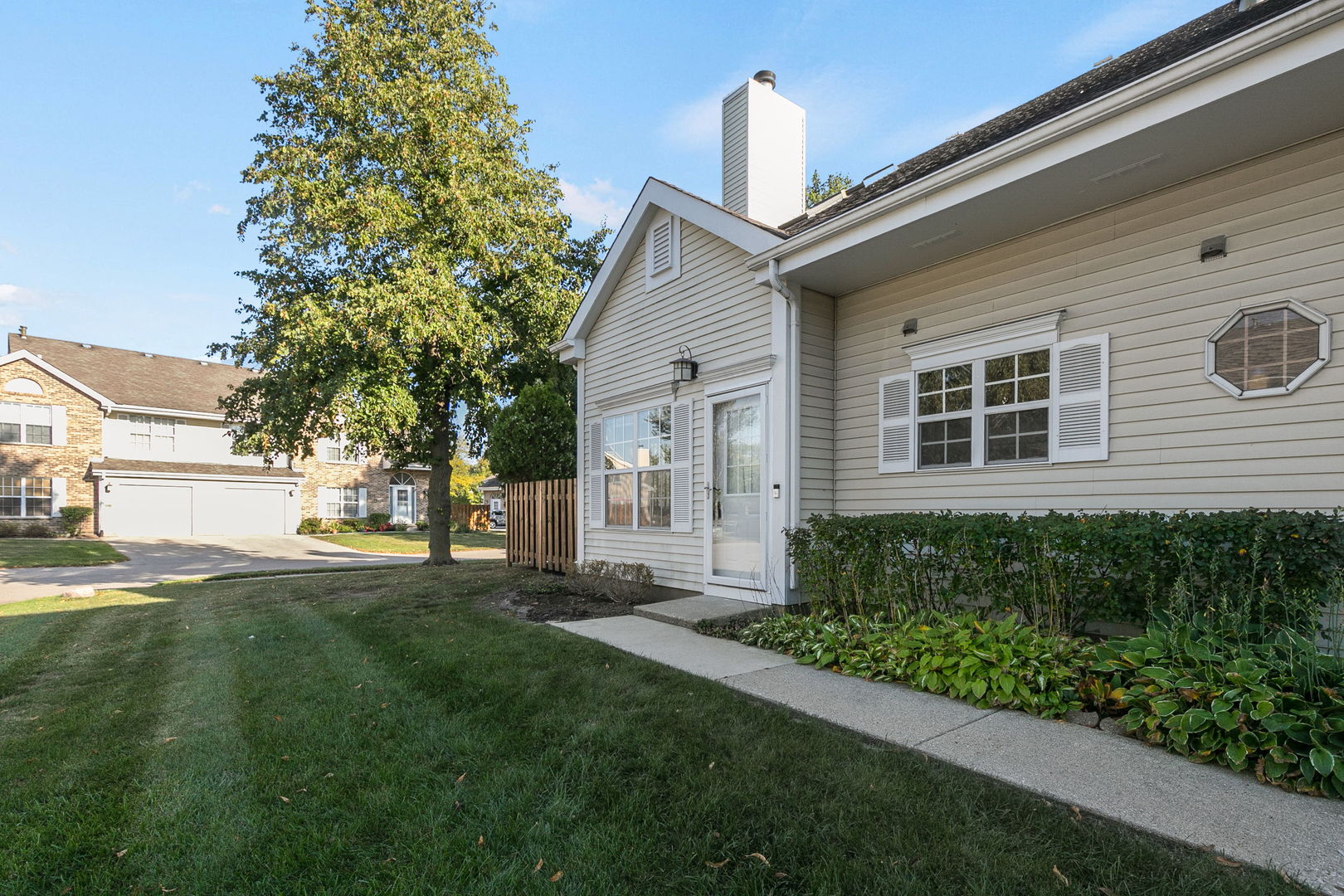 4471 Brighton Court, Gurnee, IL 60031