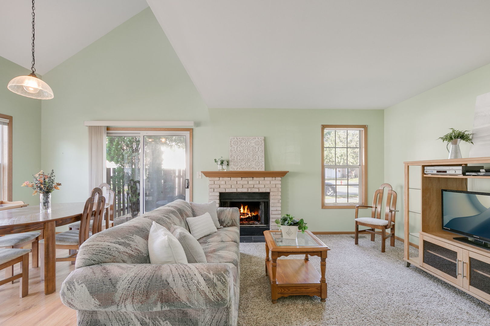 4471 Brighton Court, Gurnee, IL 60031
