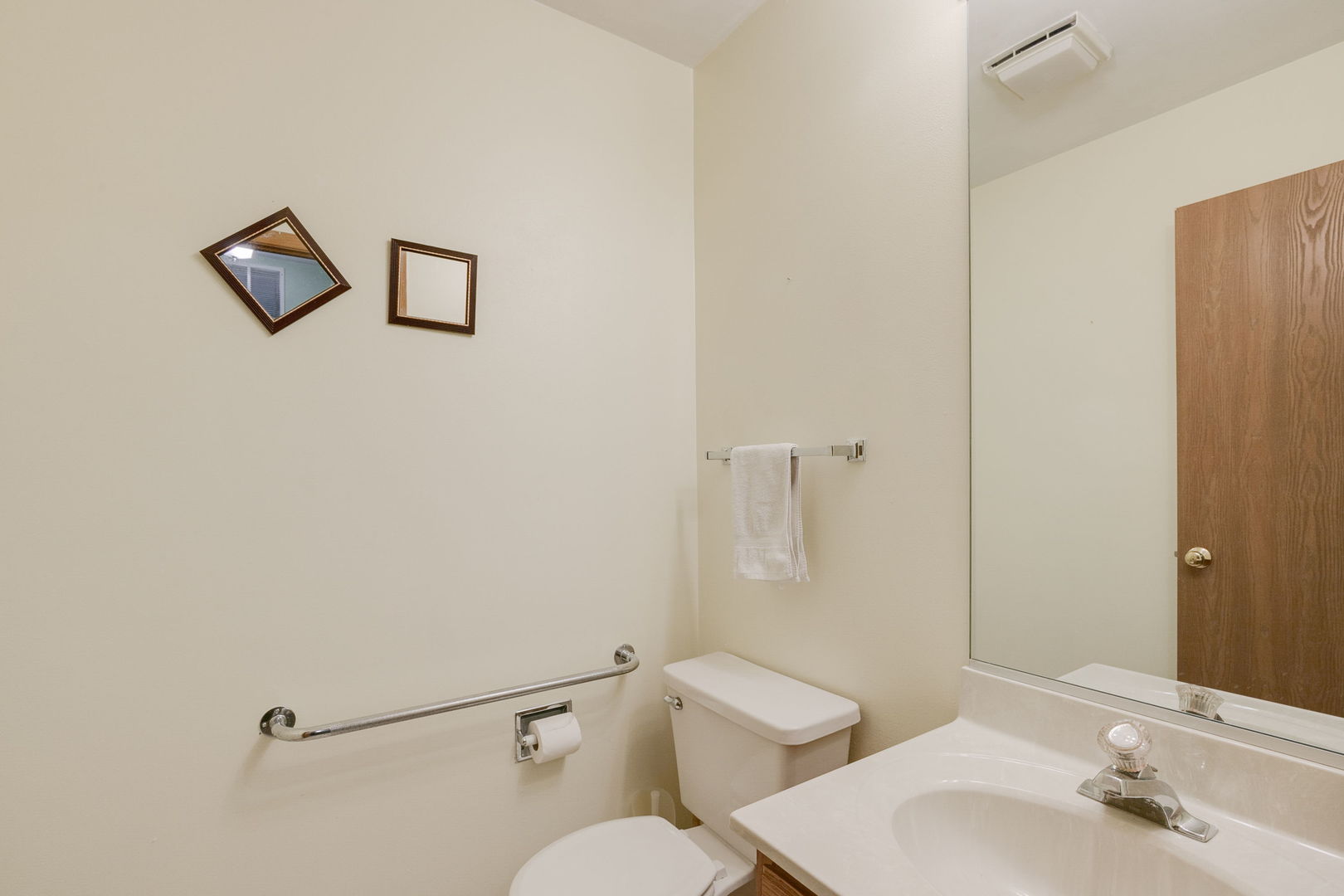 4471 Brighton Court, Gurnee, IL 60031