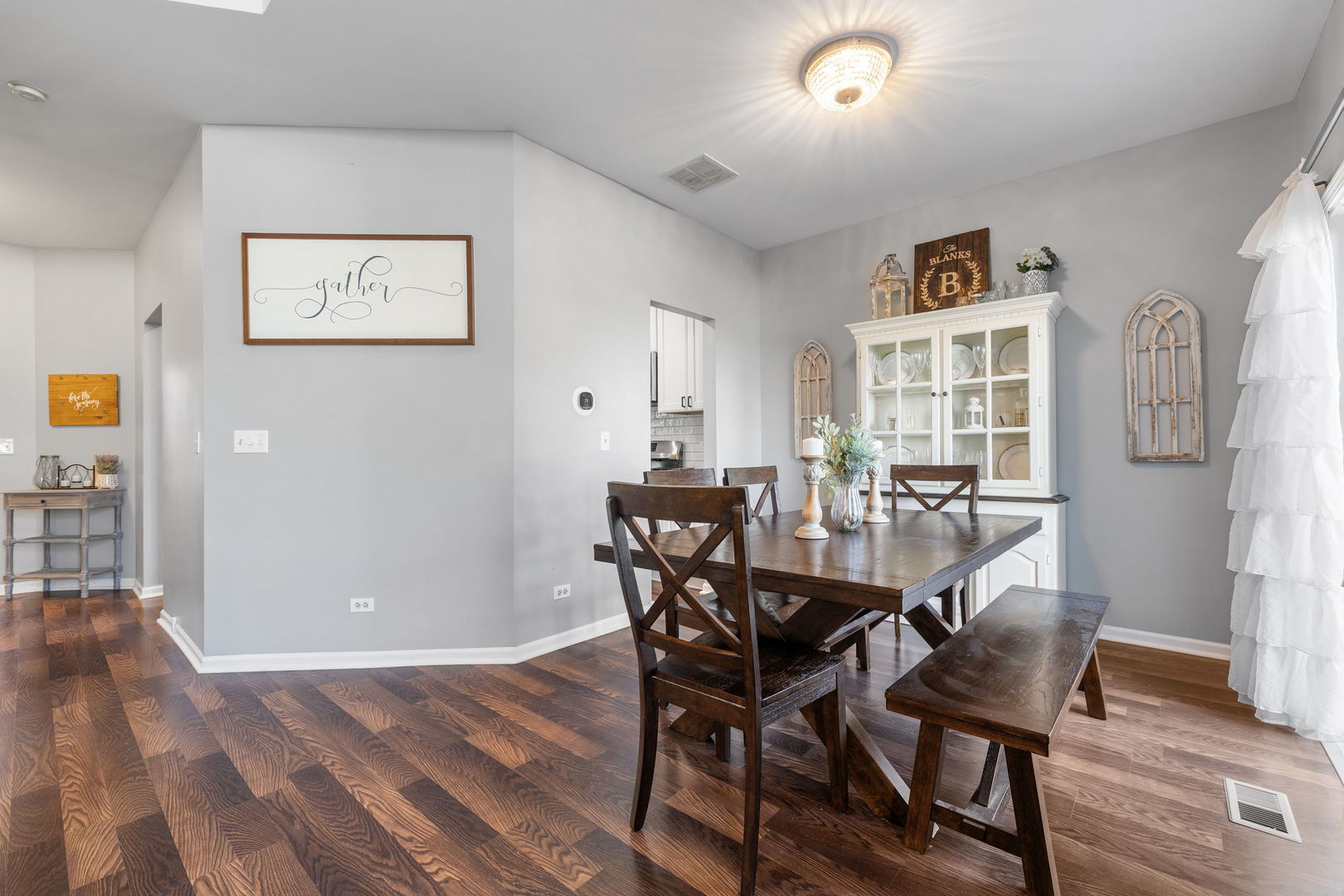 1219 Tennyson Lane, Naperville, IL 60540