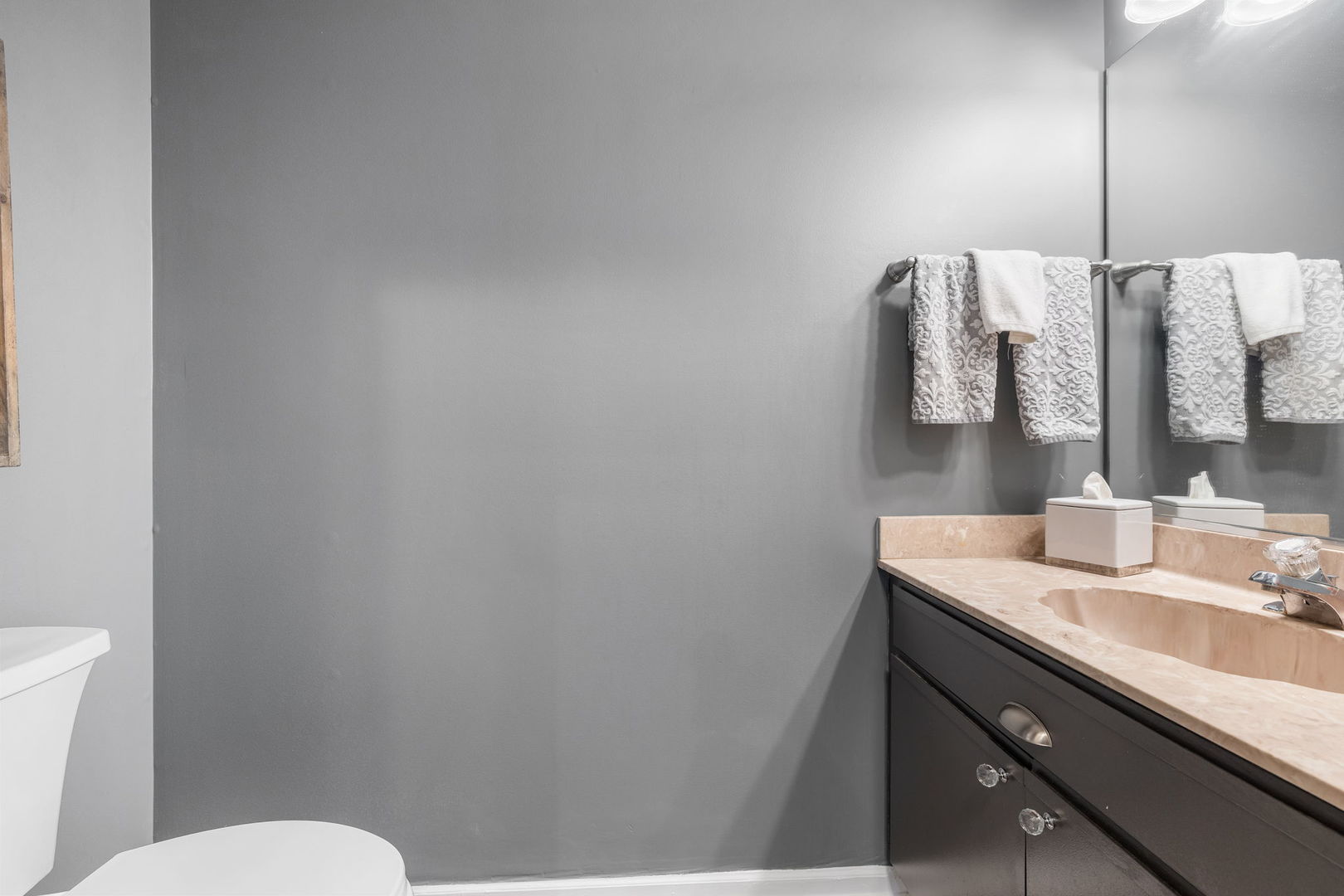 1219 Tennyson Lane, Naperville, IL 60540