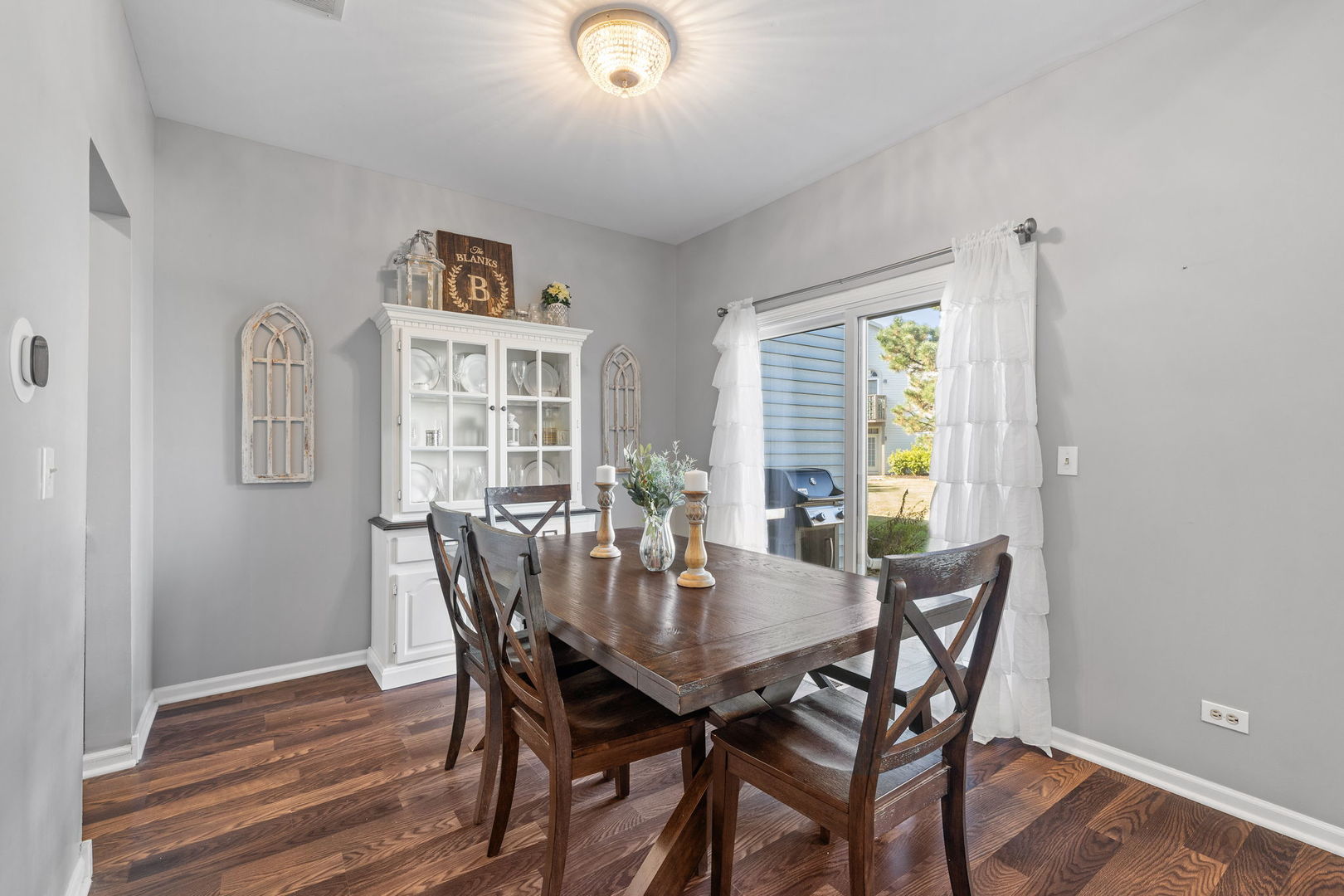 1219 Tennyson Lane, Naperville, IL 60540