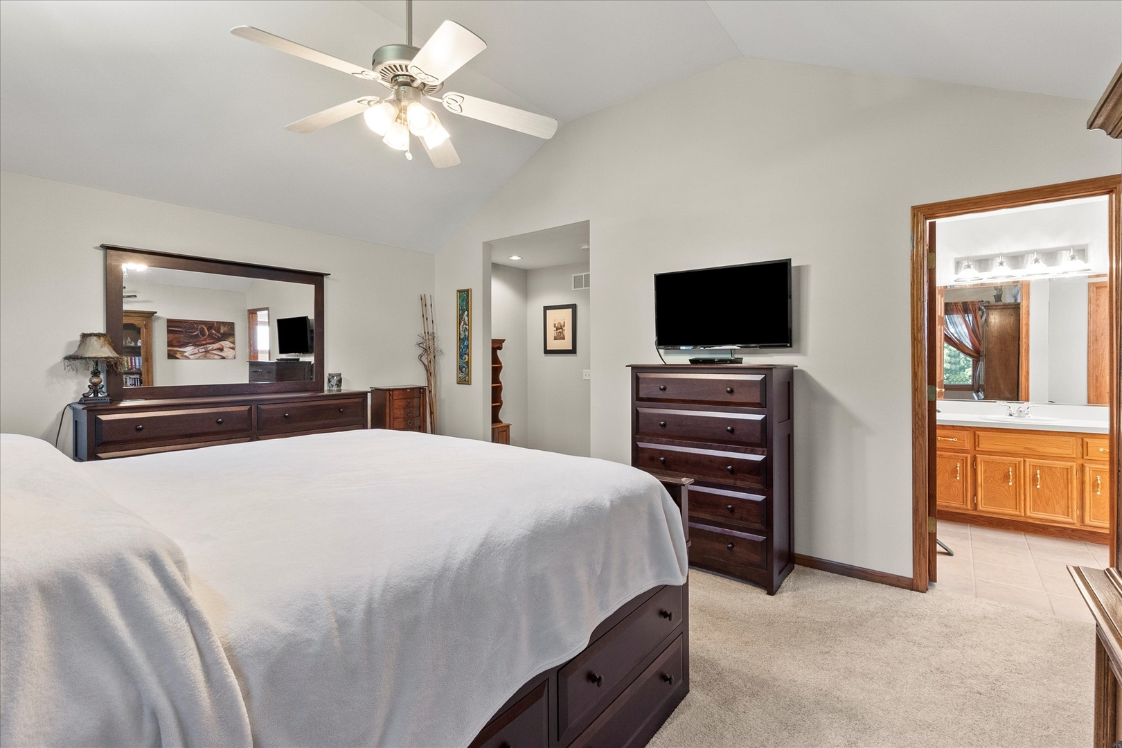 26663 S Jacob Drive, Channahon, IL 60410