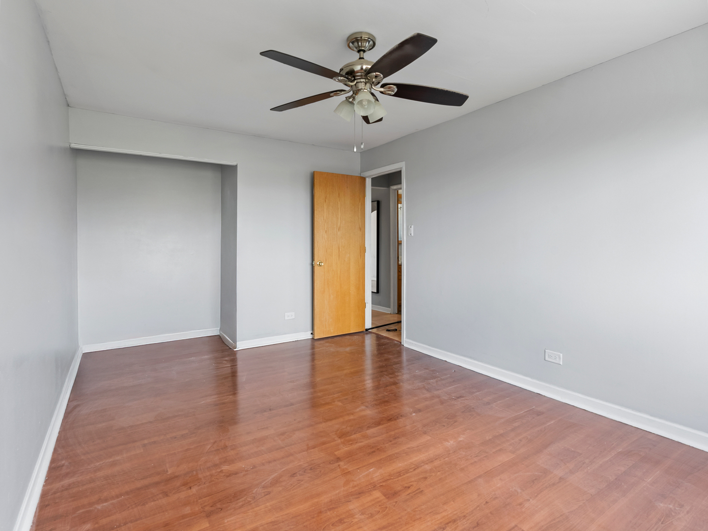 8059 W 84th Street #3N, Justice, IL 60458