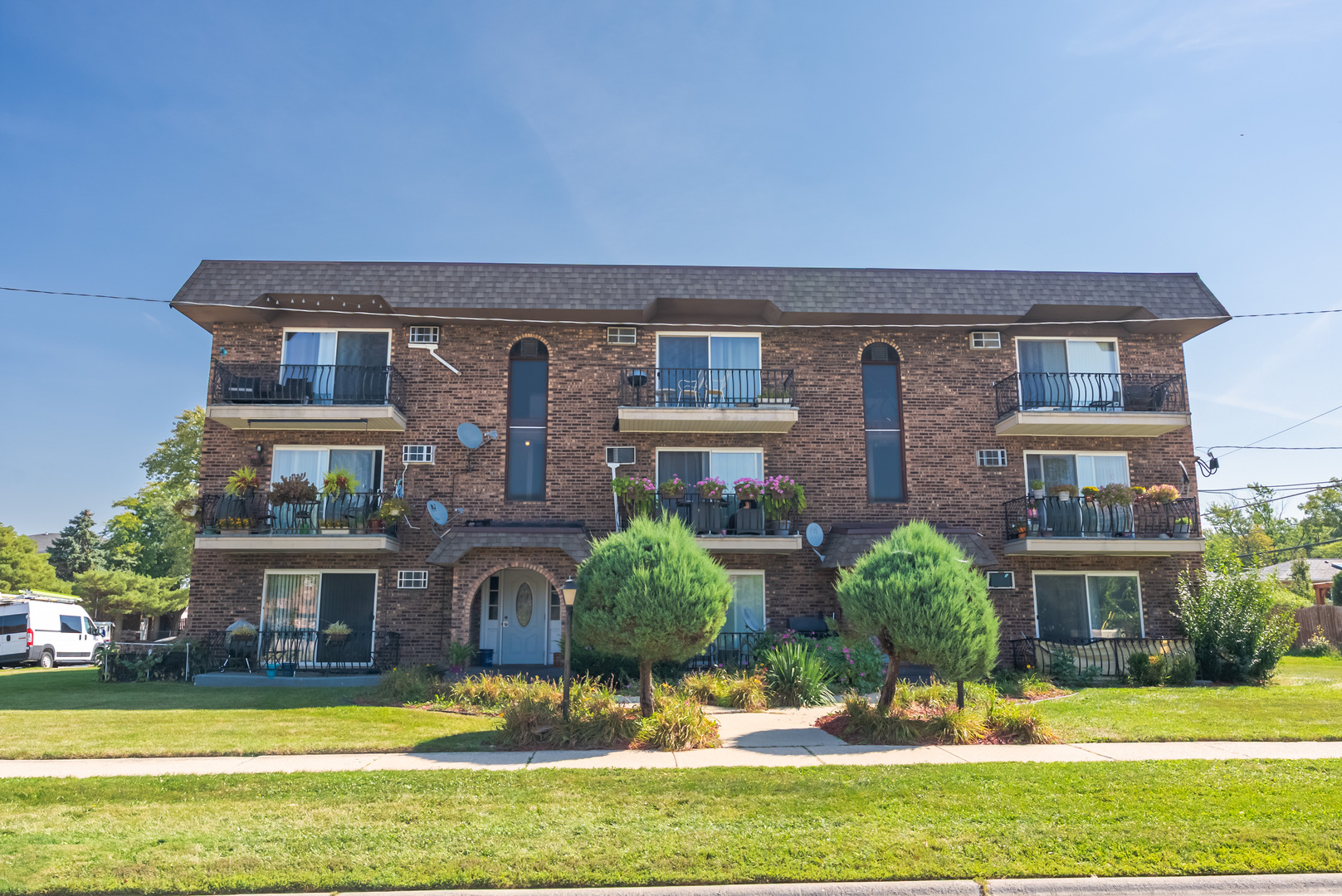 8059 W 84th Street #3N, Justice, IL 60458