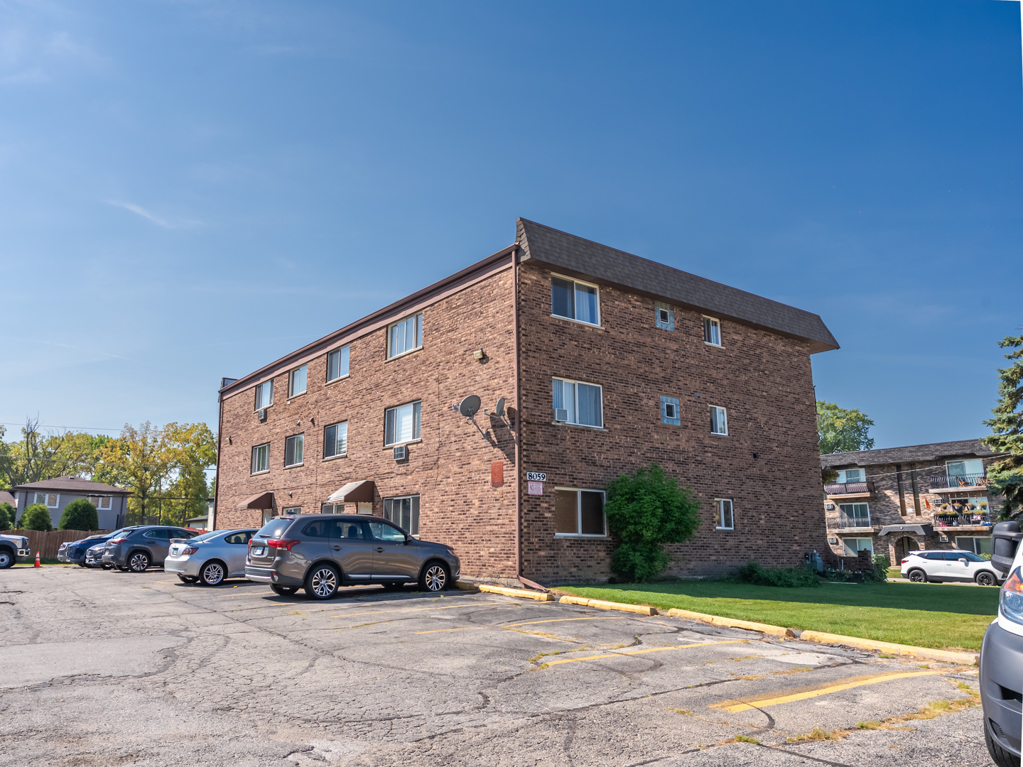 8059 W 84th Street #3N, Justice, IL 60458