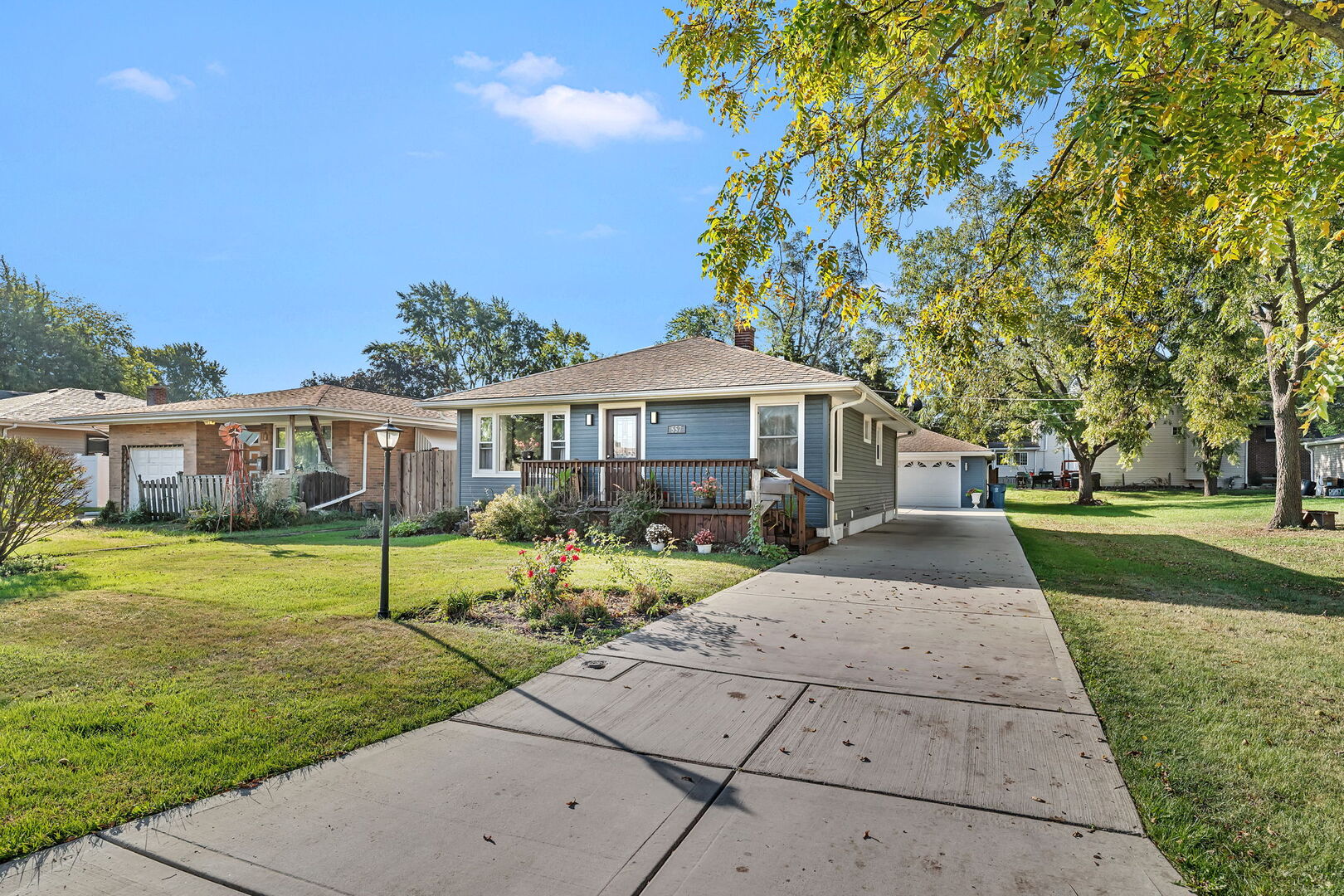 557 Elsie Avenue, Crest Hill, IL 60403