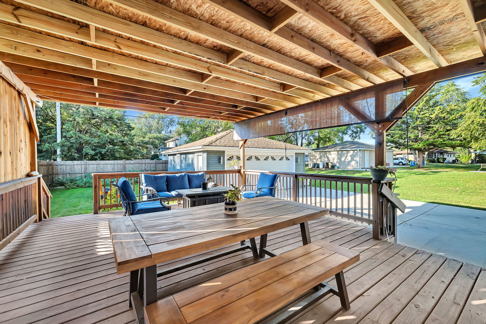 557 Elsie Avenue, Crest Hill, IL 60403