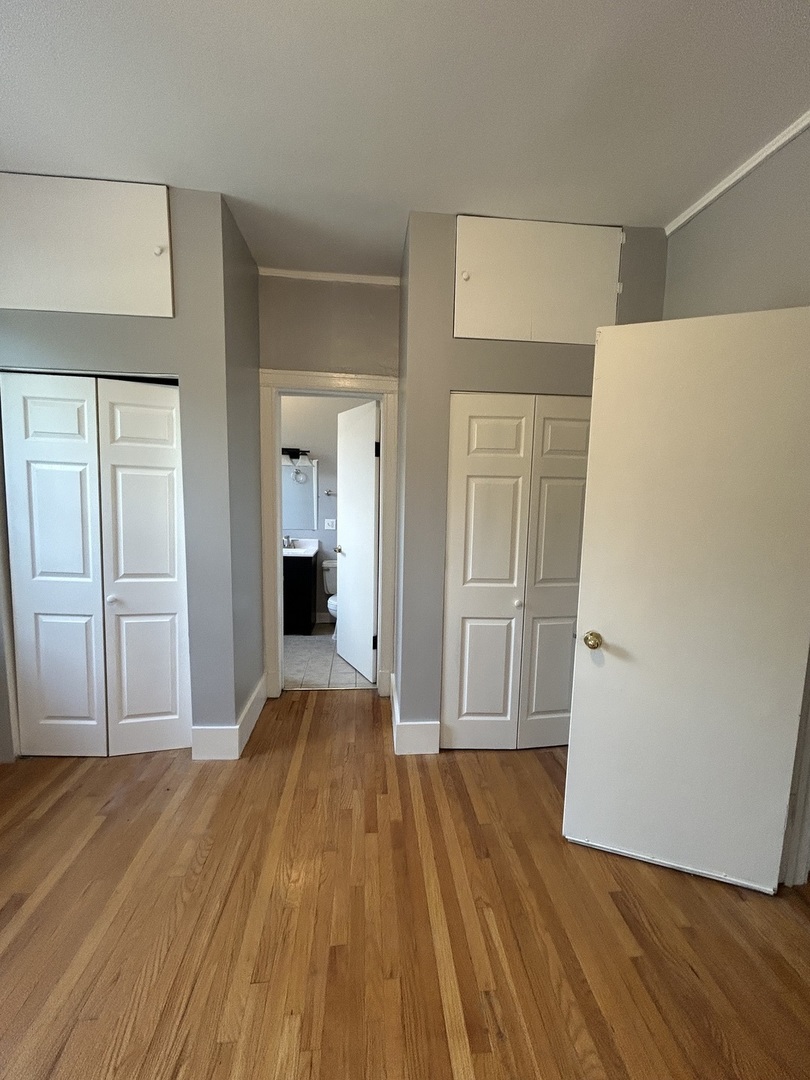 1155 E Hyde Park Boulevard #2F, Chicago, IL 60615