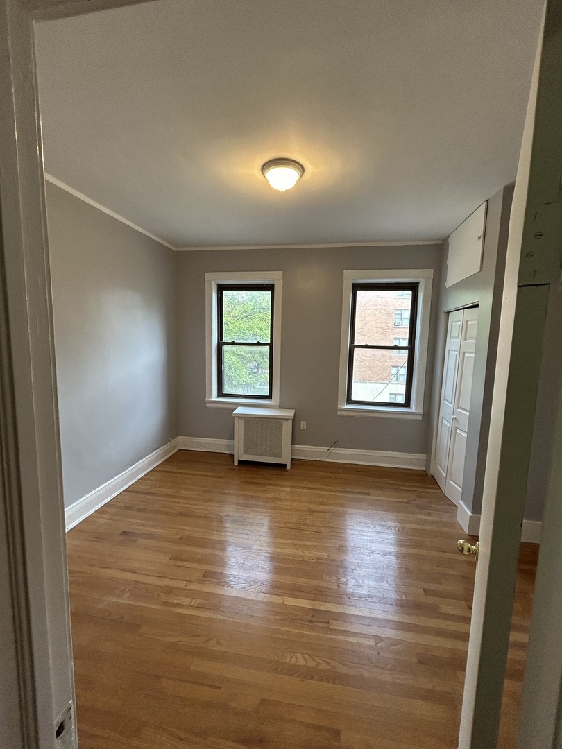 1155 E Hyde Park Boulevard #2F, Chicago, IL 60615