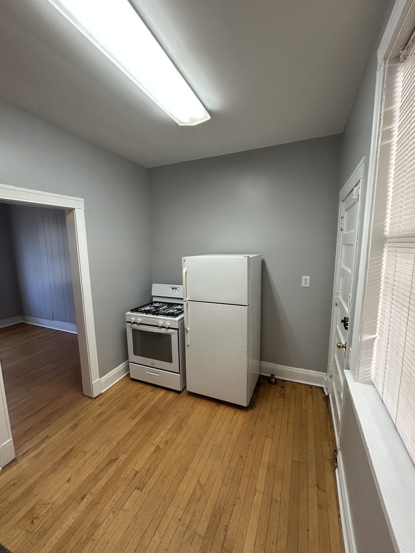 1155 E Hyde Park Boulevard #2F, Chicago, IL 60615