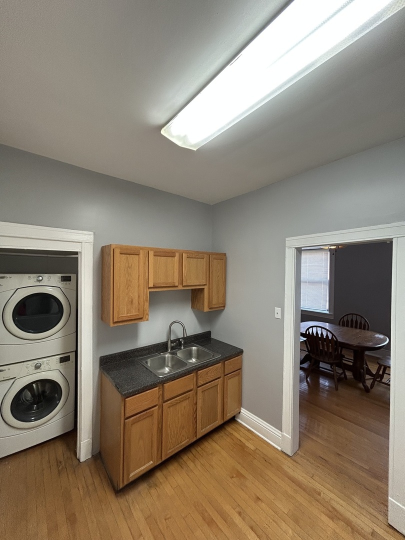 1155 E Hyde Park Boulevard #2F, Chicago, IL 60615