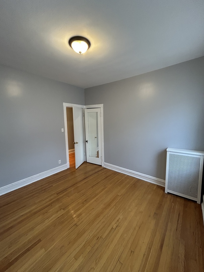 1155 E Hyde Park Boulevard #2F, Chicago, IL 60615