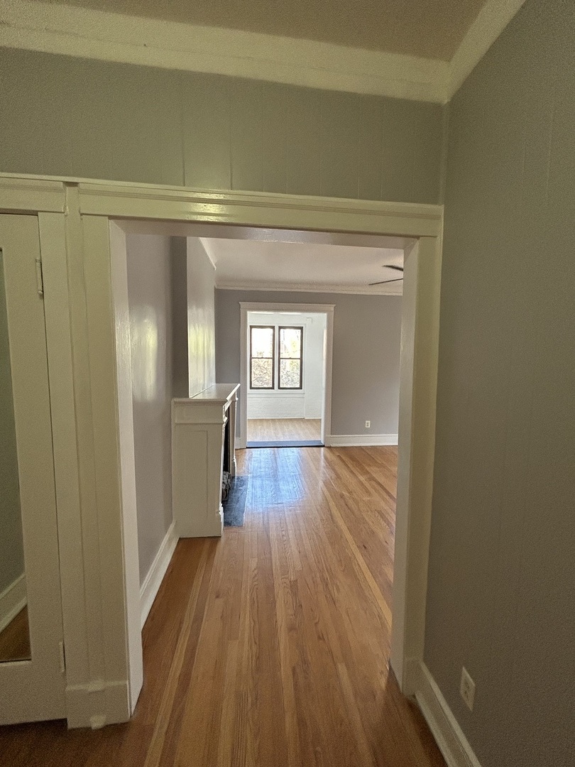 1155 E Hyde Park Boulevard #2F, Chicago, IL 60615