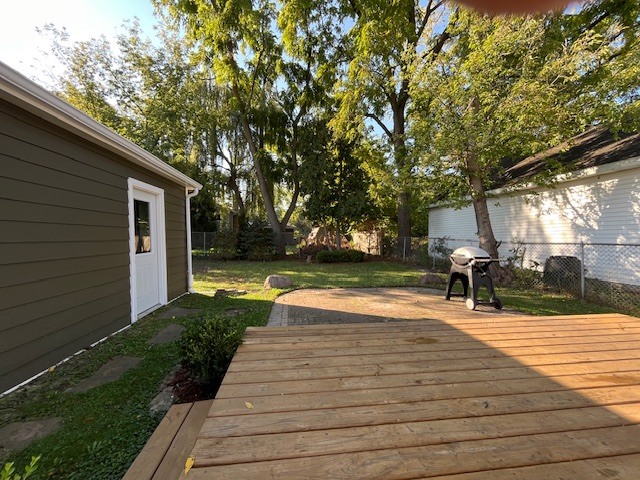 73 Harvey Avenue, Grayslake, IL 60030