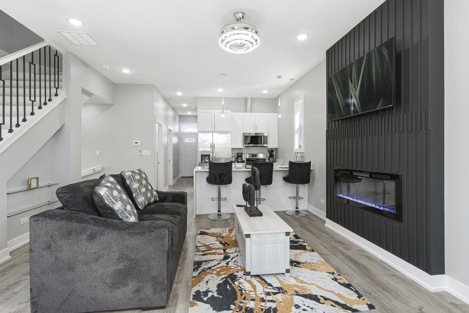 1517 S Keeler Avenue, Chicago, IL 60623