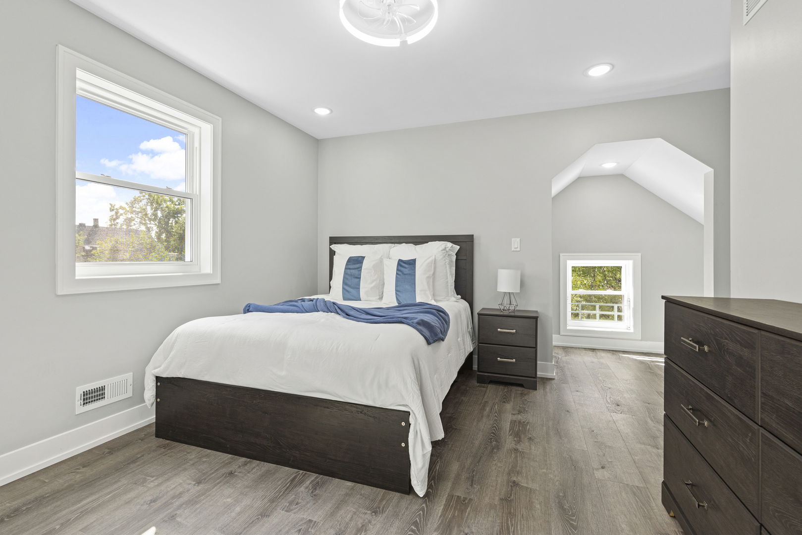 1517 S Keeler Avenue, Chicago, IL 60623