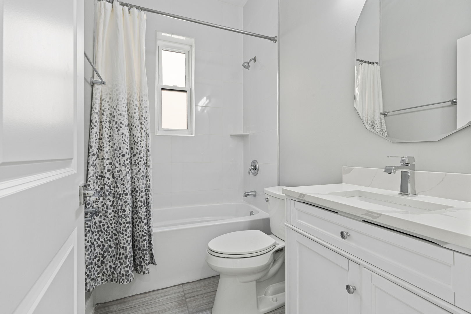 1517 S Keeler Avenue, Chicago, IL 60623