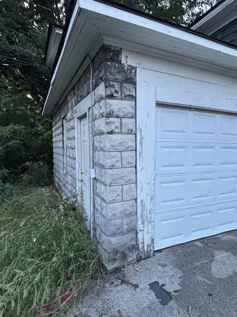 1912 Euclid Avenue, Chicago Heights, IL 60411